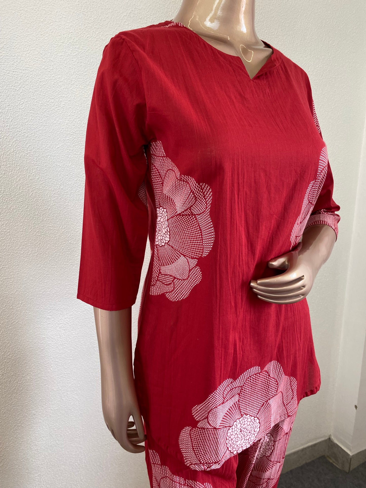 Placement Print Cotton Lounge Wear - Red