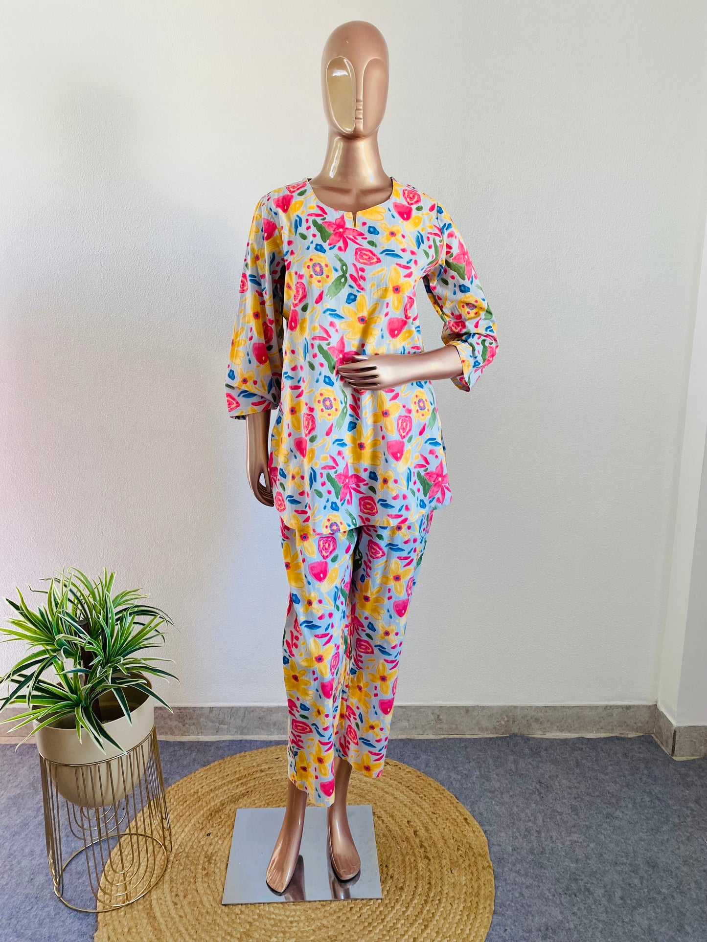 Lounge Wear With Purse & Scrunchie
