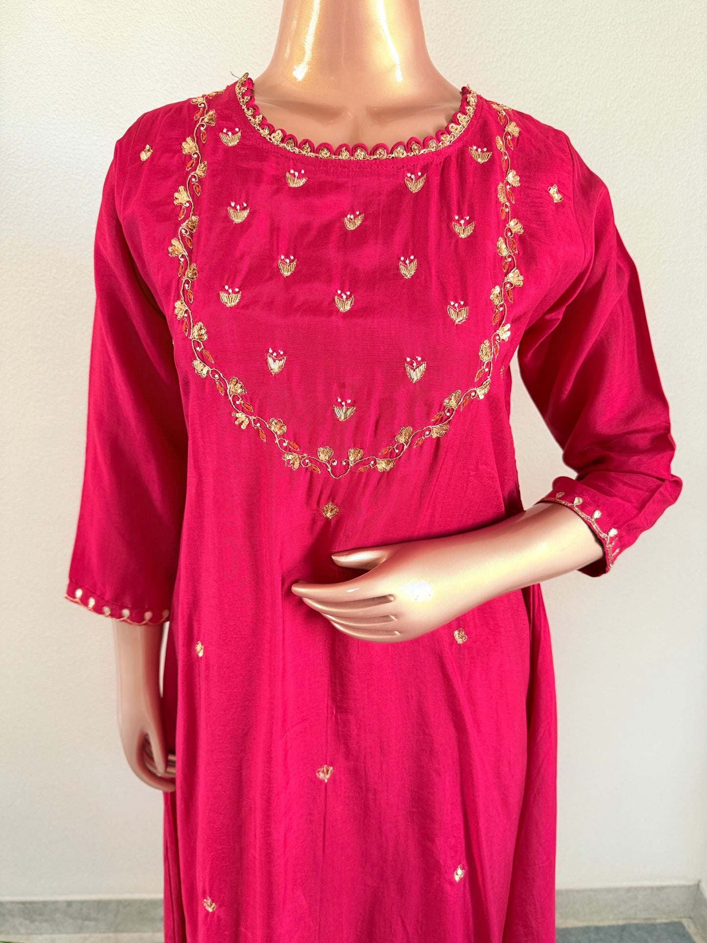 Hand Embroidered Dola Silk Suit Set with Dual Shade Organza Dupatta