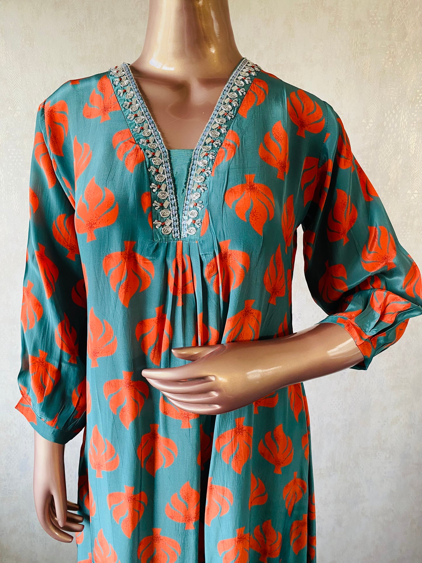 Italian Crepe Printed Suit Set