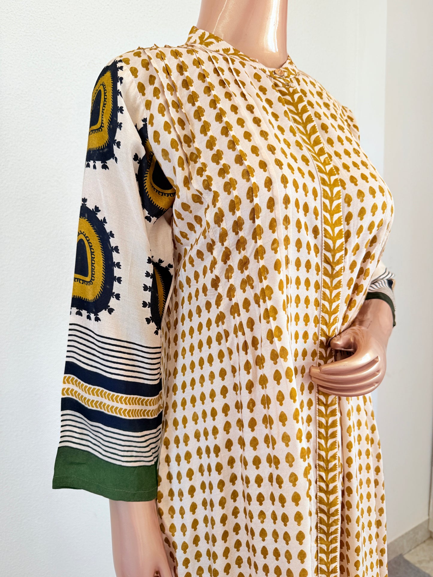 Muslin Block-Print Kurta Pant with Mandarin Collar