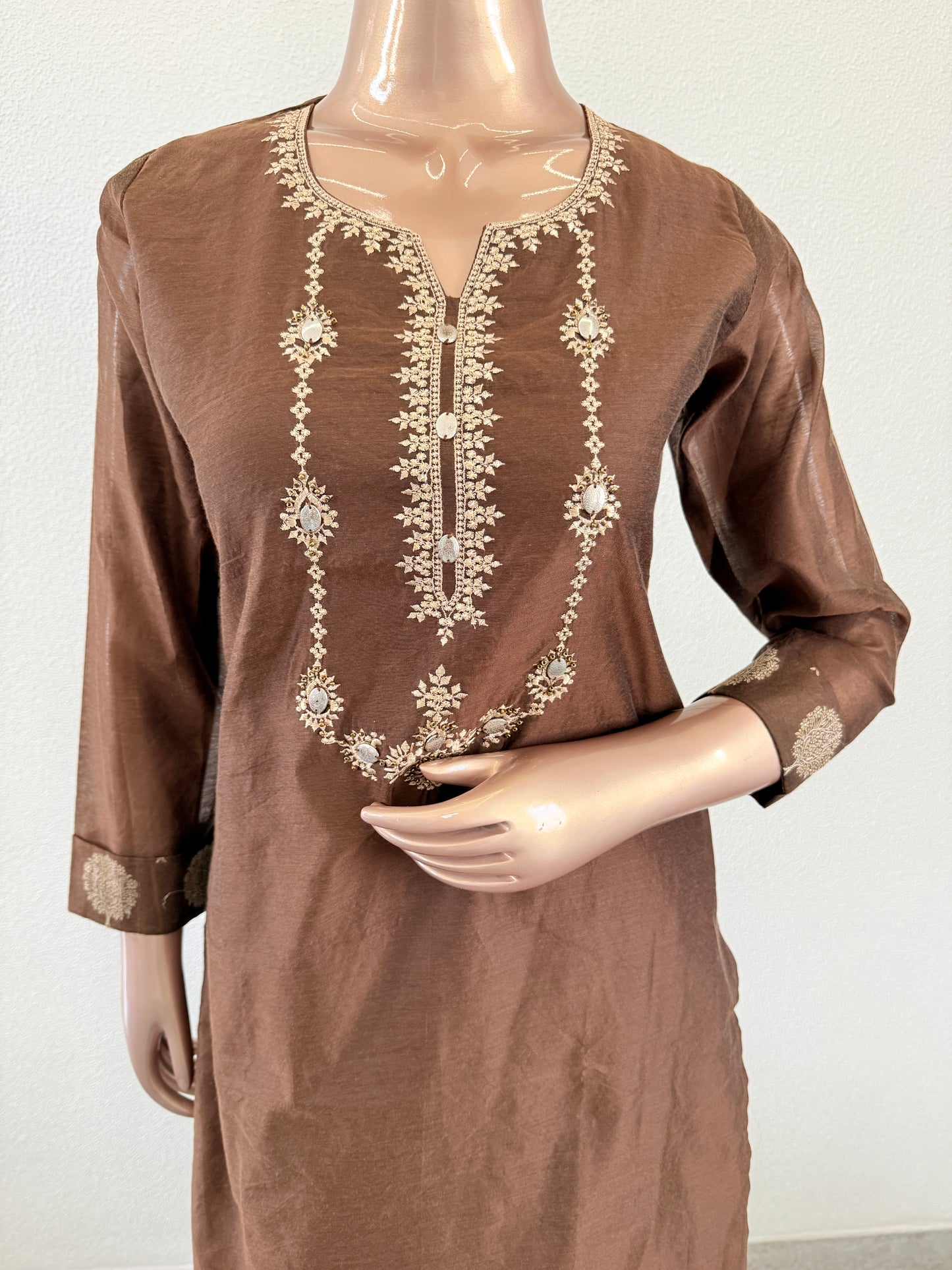 Chanderi Kurta Pant Set With Woven Pants