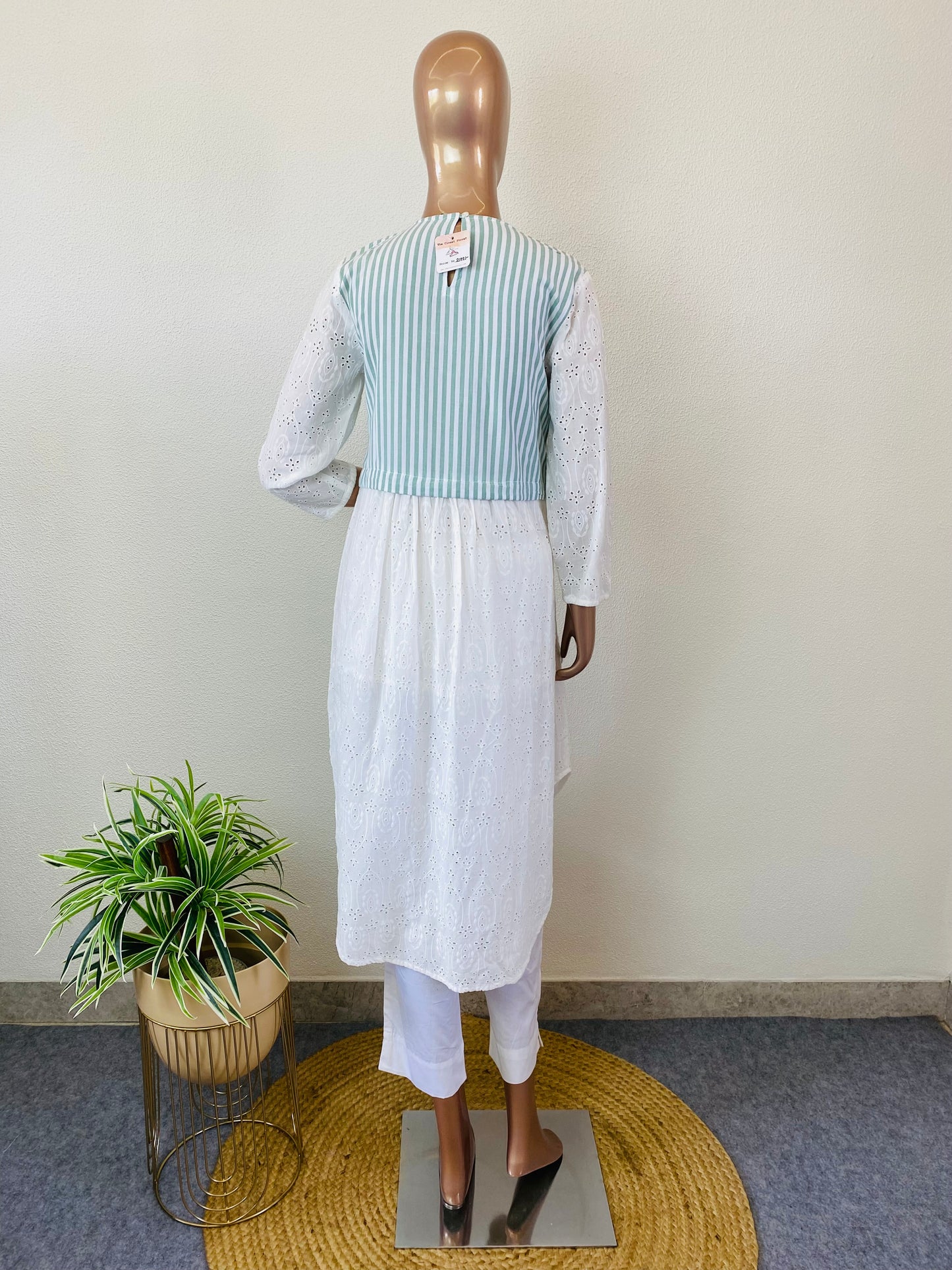 Schifili kurta Pant With striped Fabric yoke