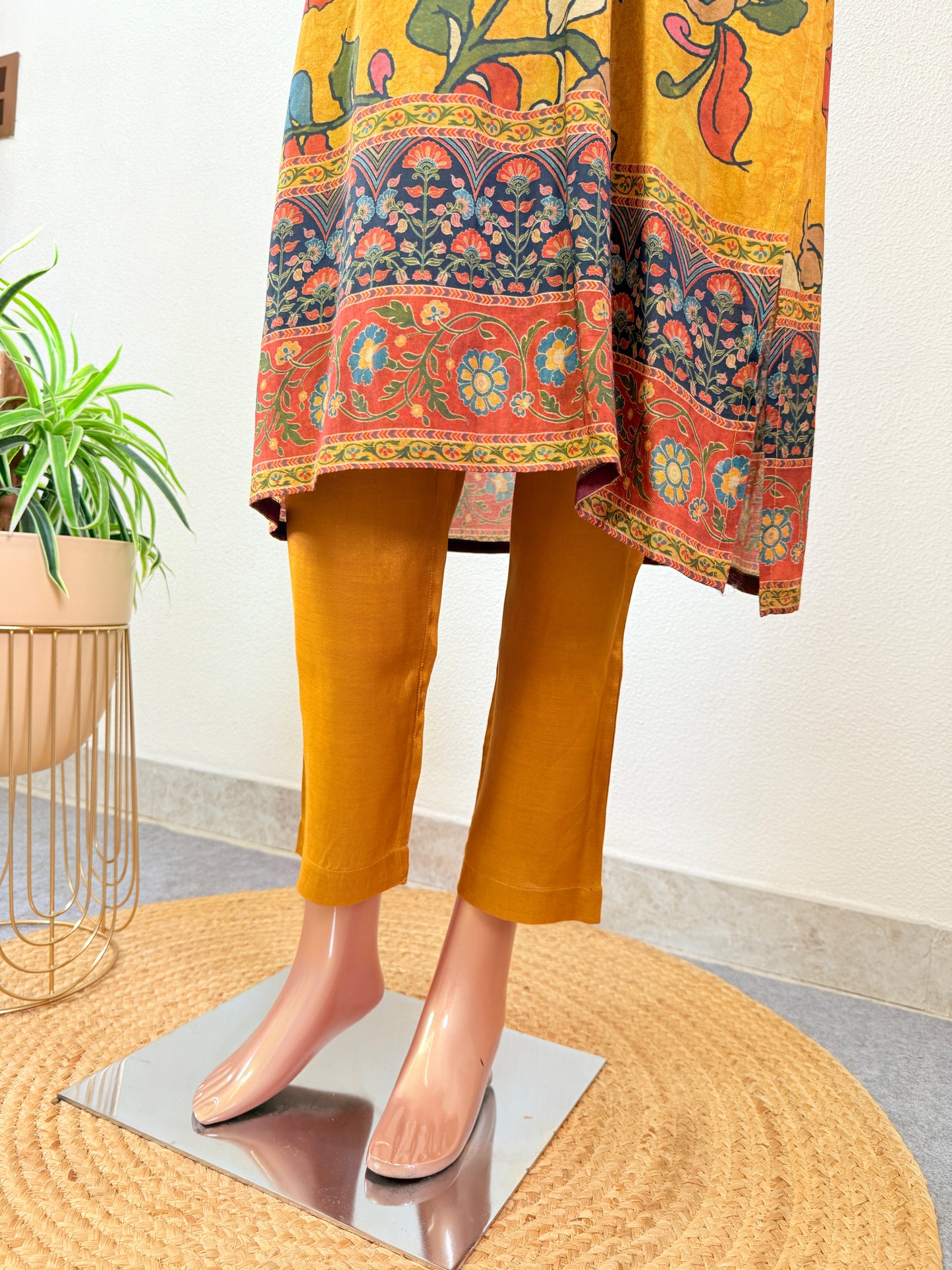 Kalamkari Print Muslin Suit Set