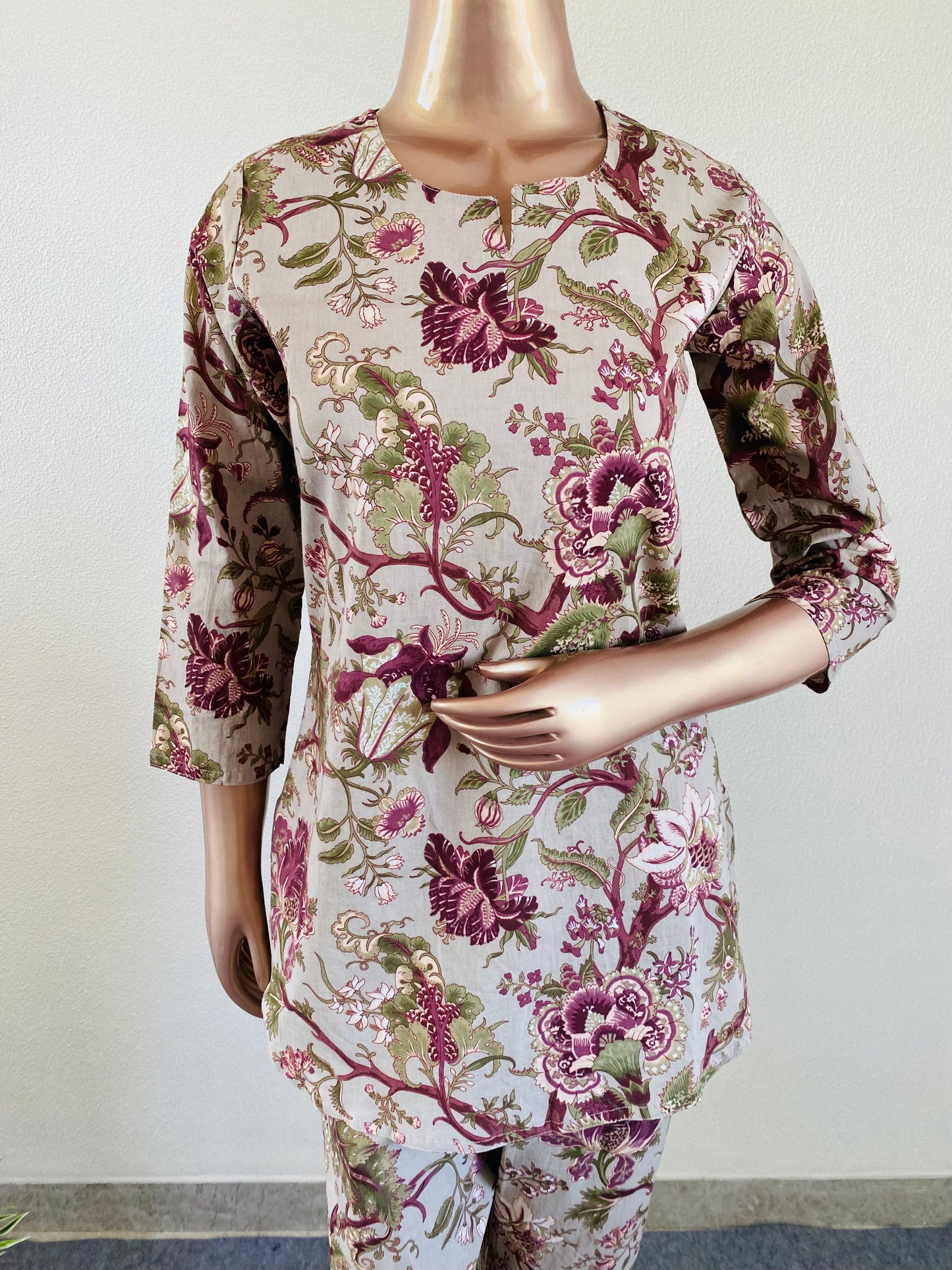 Lounge Wear With Purse & Scrunchie