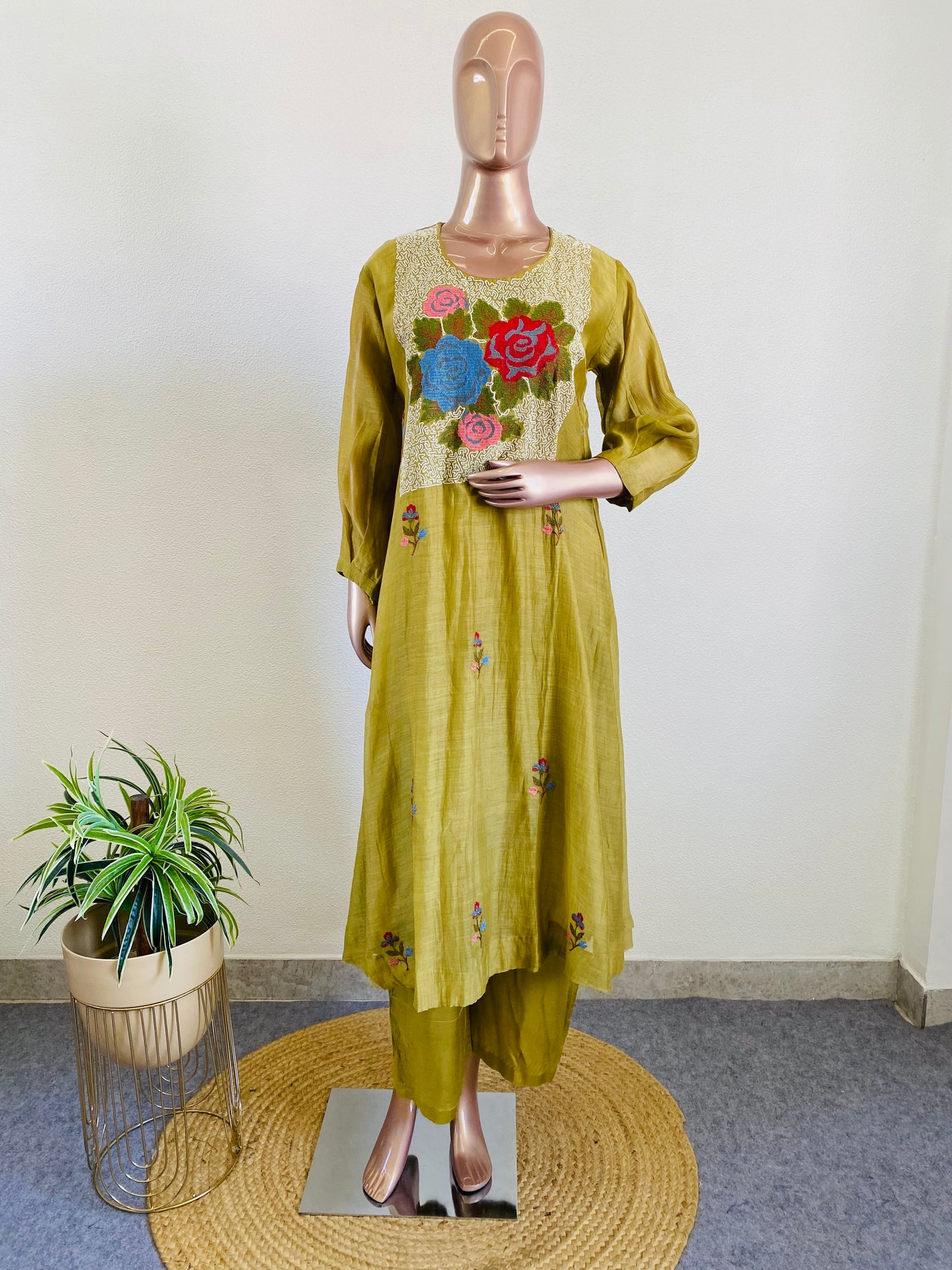 Embroidered Yoke Mul Chanderi Suit Set
