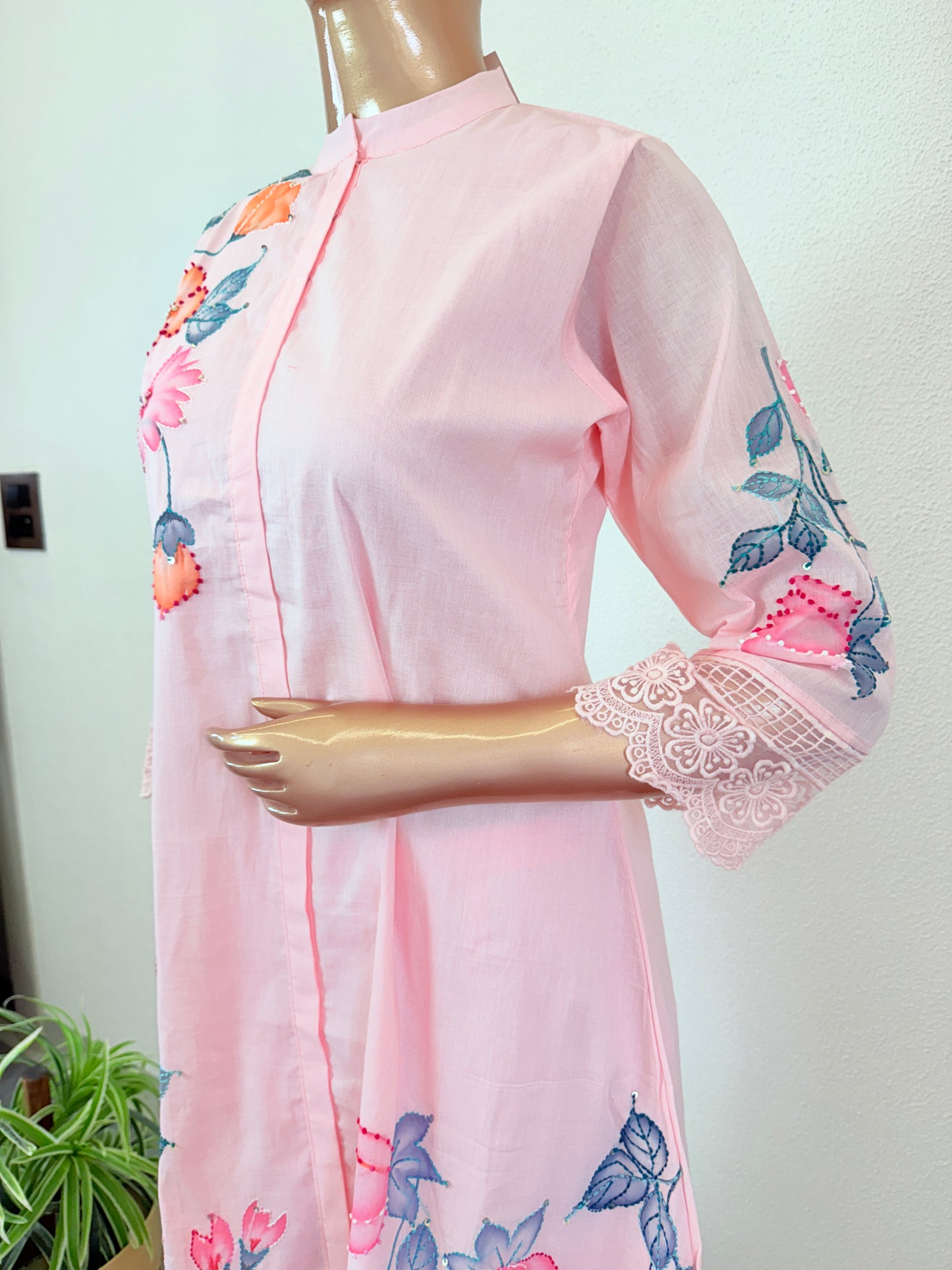 Hand Painted Kantha Work Cotton Kurta Pant - Pink