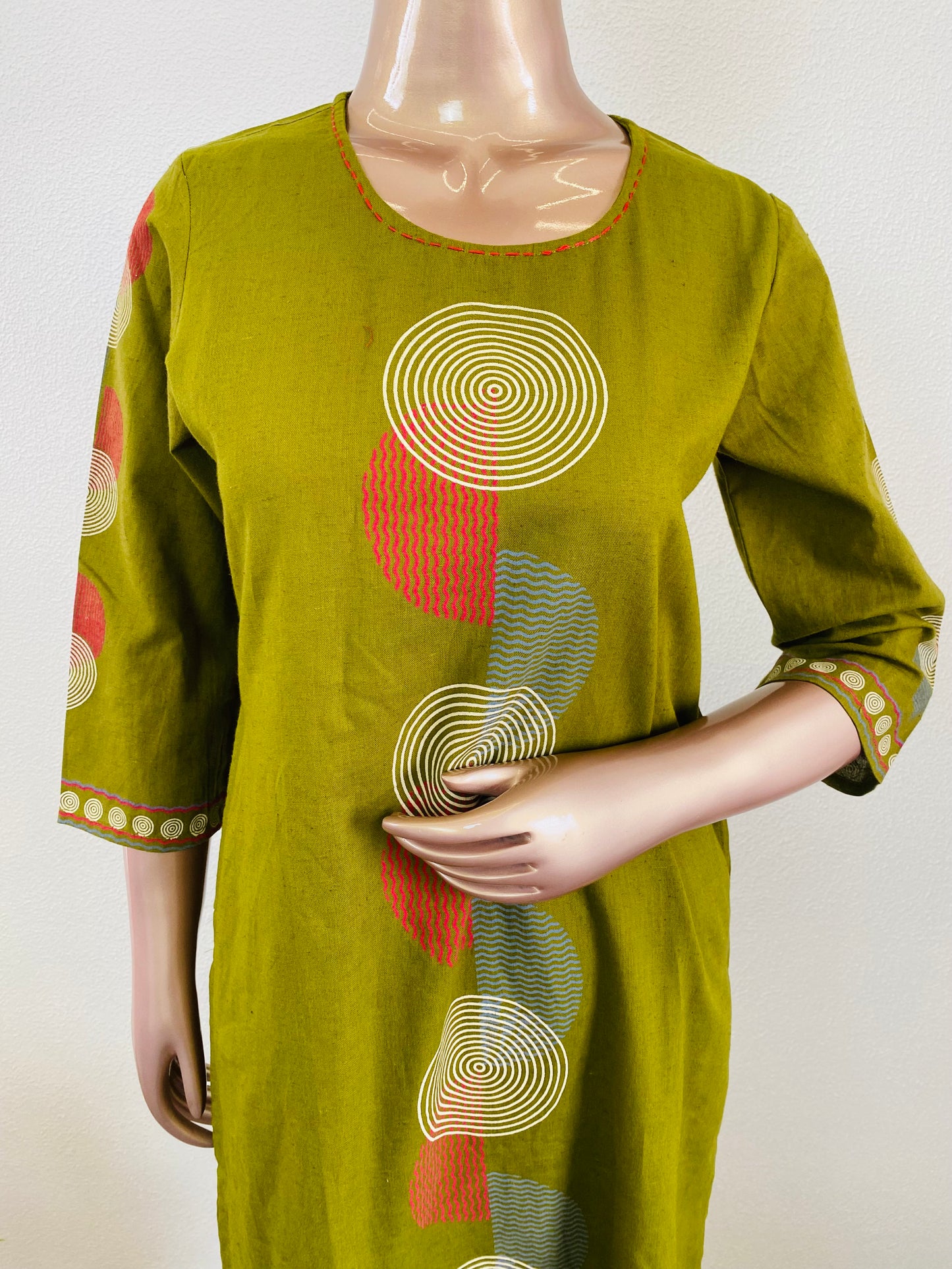 Cotton Flex Kurta Pant Set with Circular Prints - Green