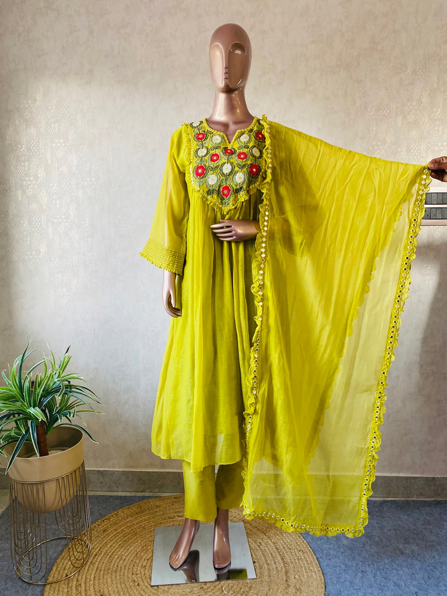 Embroidered Yoke Mul Chanderi Suit Set