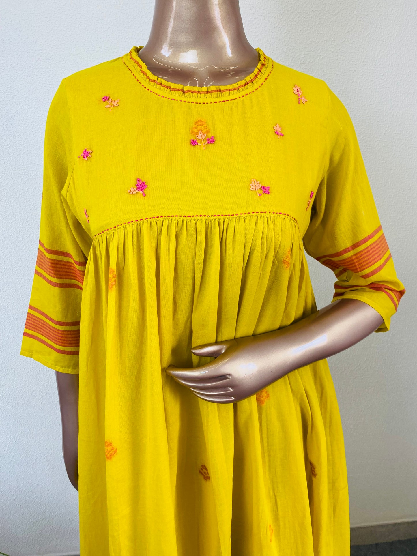 Jamdani Tunic with Hand Work Detail on yoke