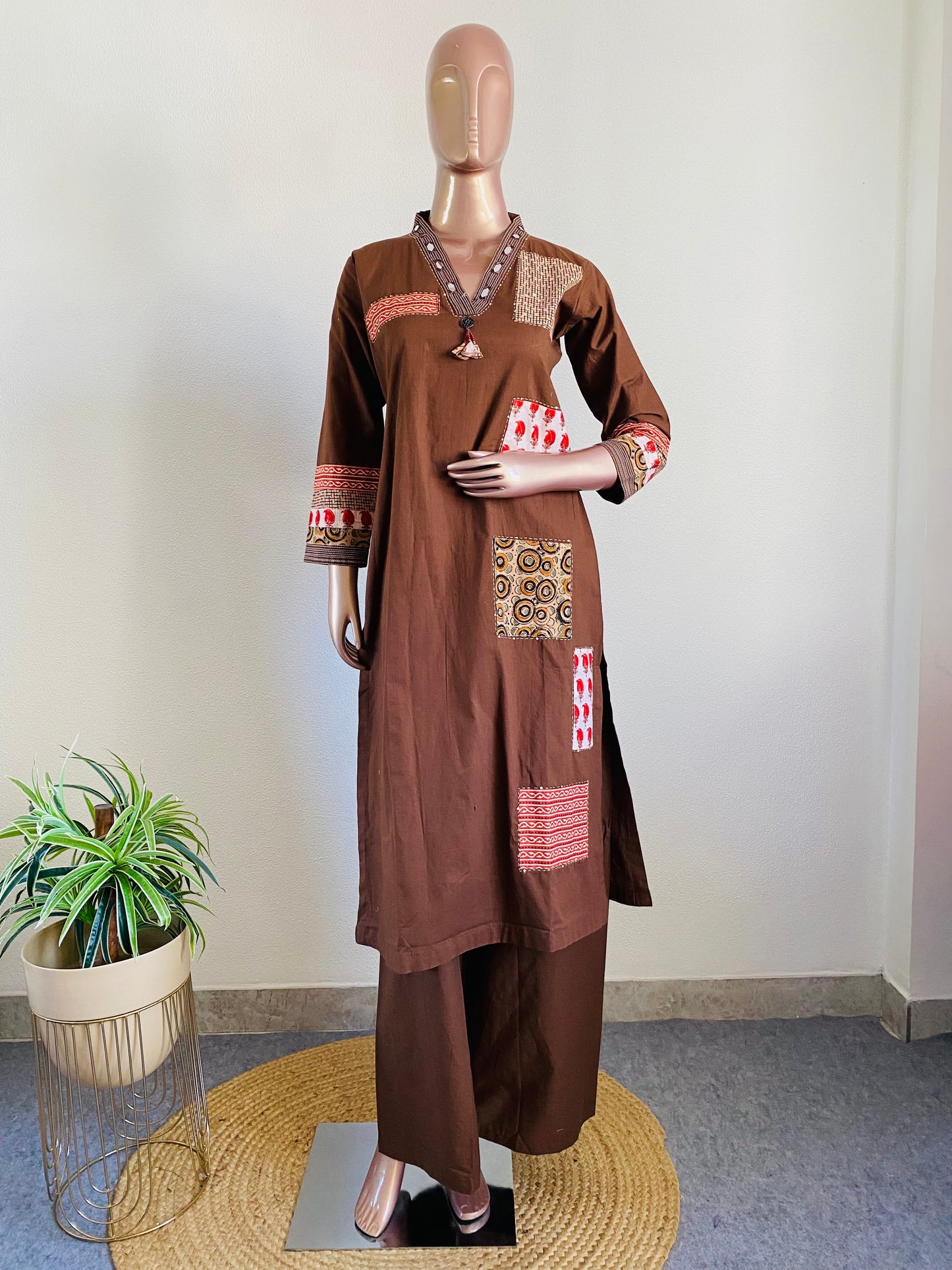 Patchwork Gamthi Work Suit Set with Mul Dupatta