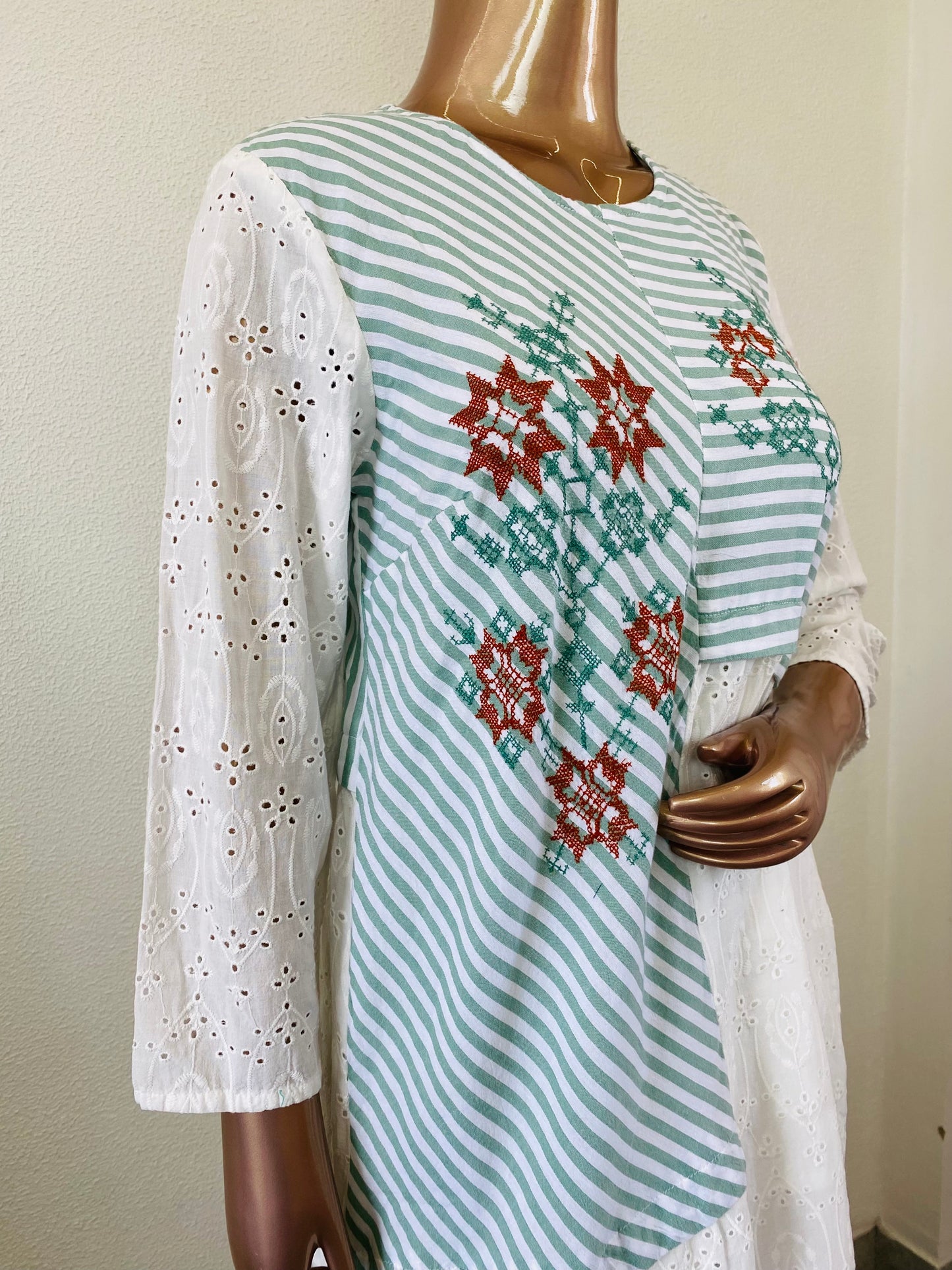 Schifili kurta Pant With striped Fabric yoke