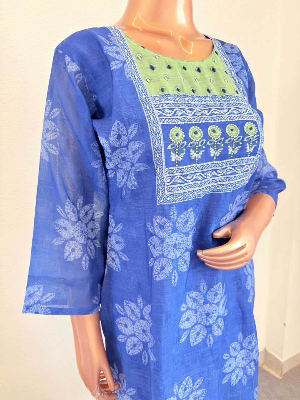 Chanderi Linen Printed Straight Suit