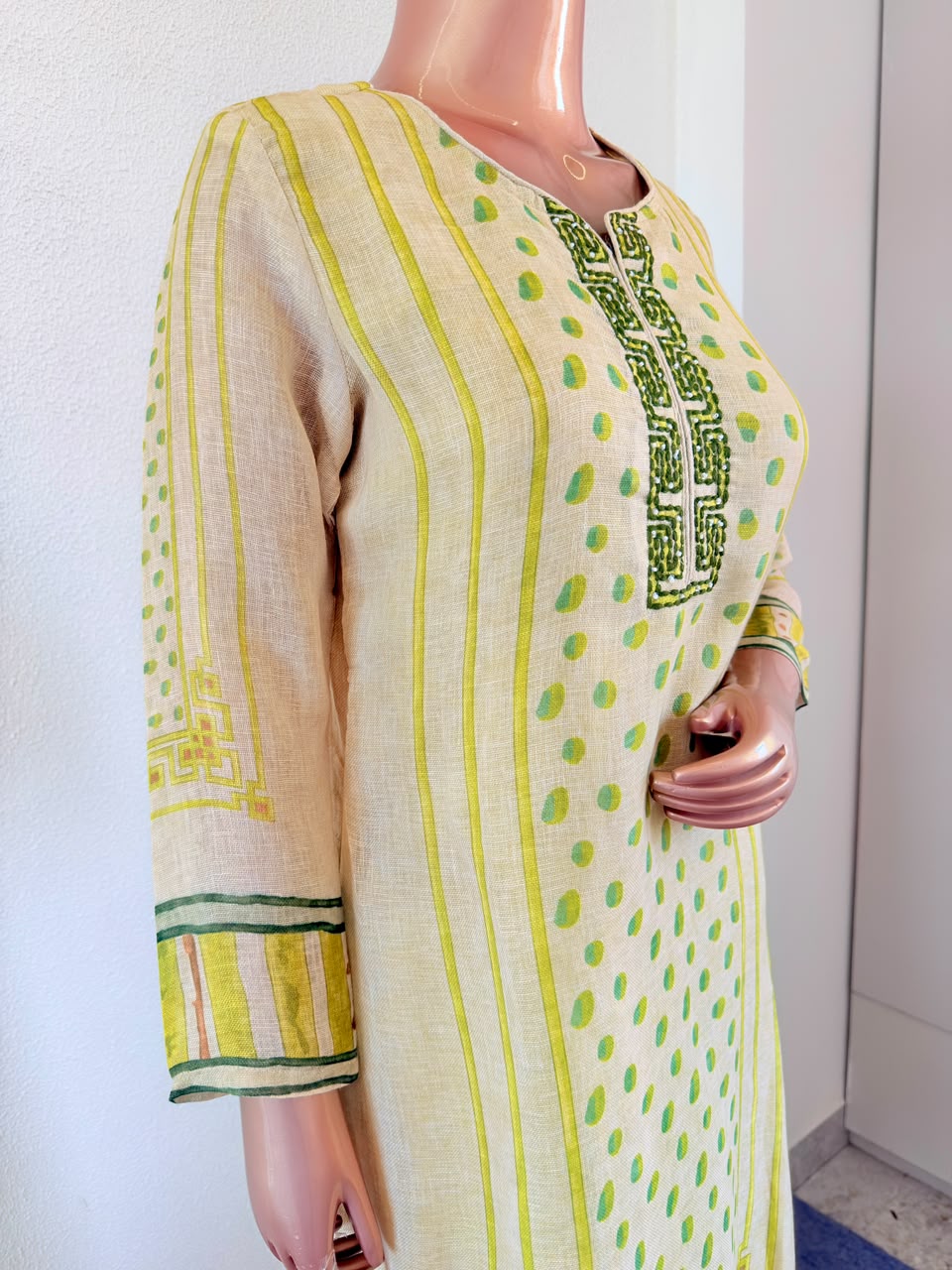 Geometric Print Linen Suit Set with Dupatta