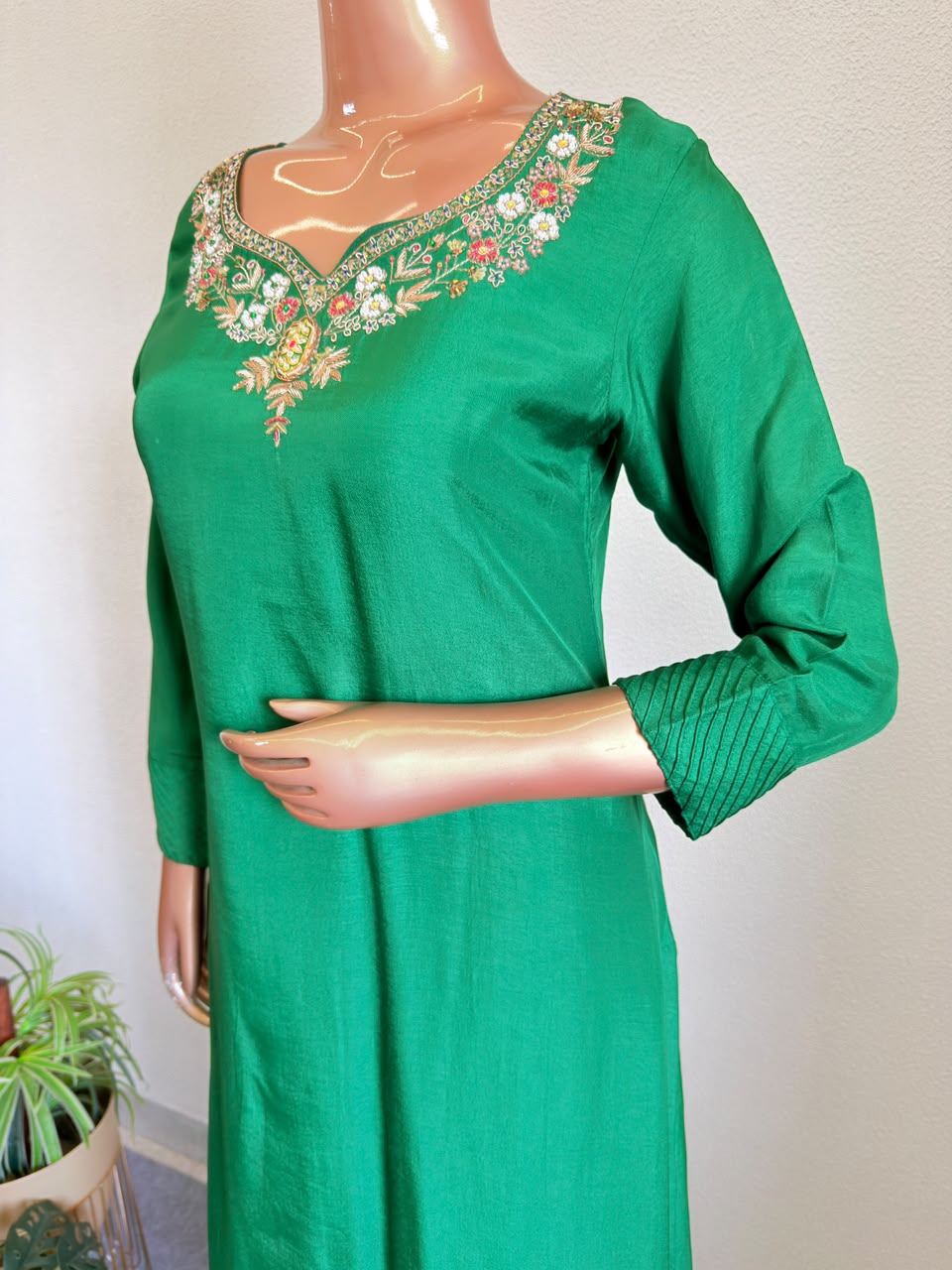 Hand Embroidered Neckline Silk Suit Set with Scalloped Dupatta