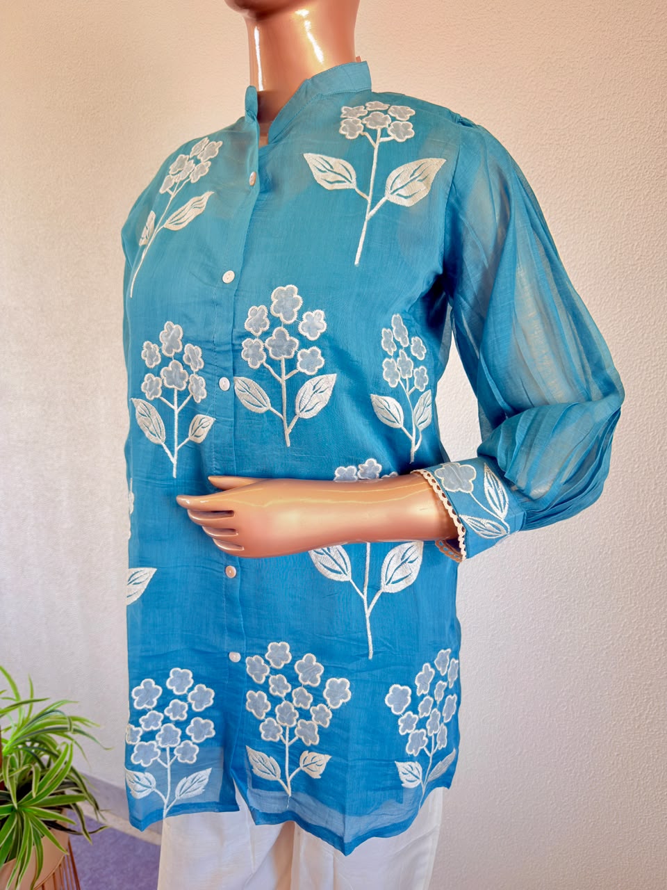 White Floral Applique Mul Chanderi Shirt & Ivory Trouser Co-Ord Set - Teal