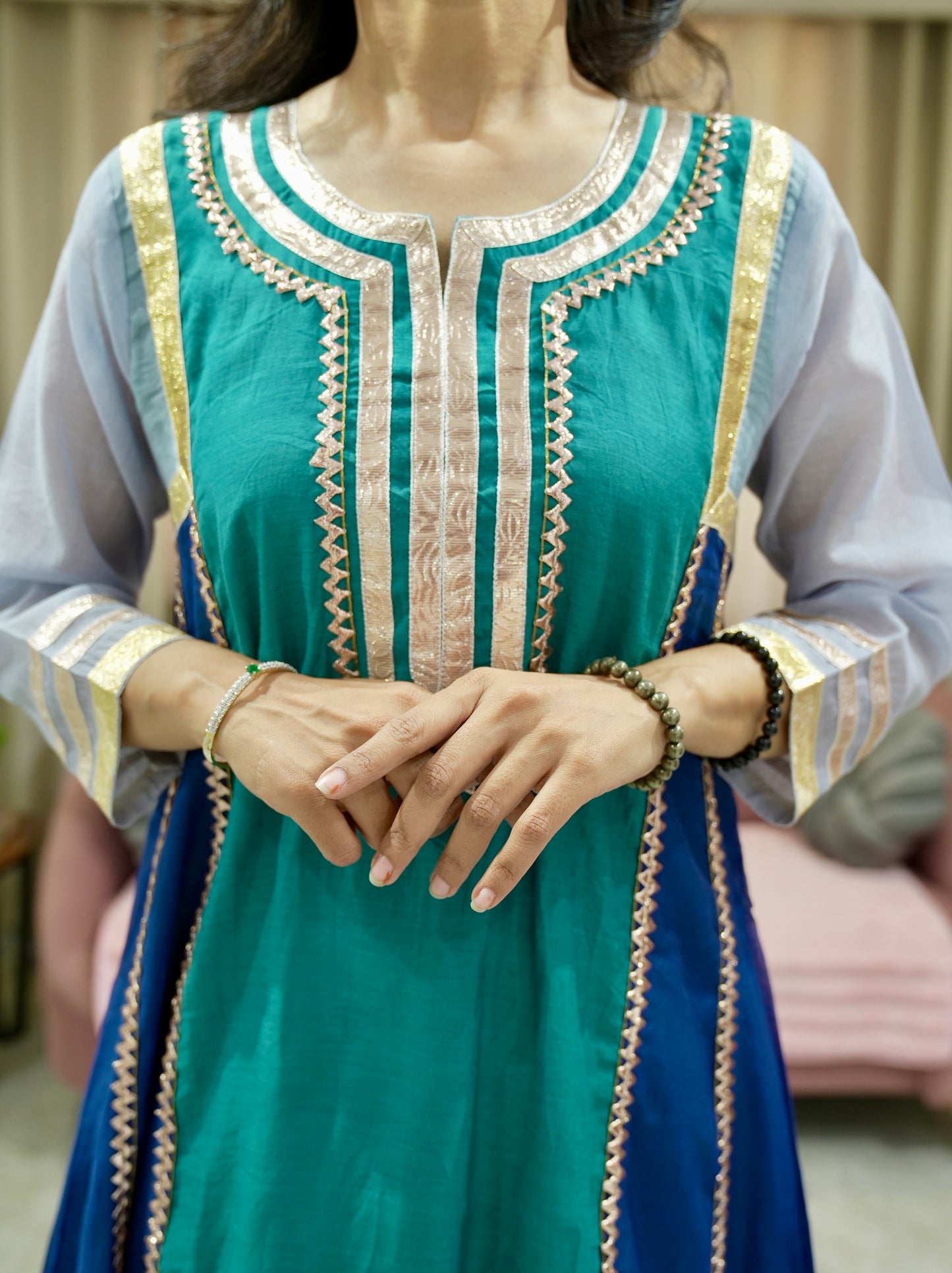 Kareena Kapoor Mul Chanderi Kurta with Farsi Salwar