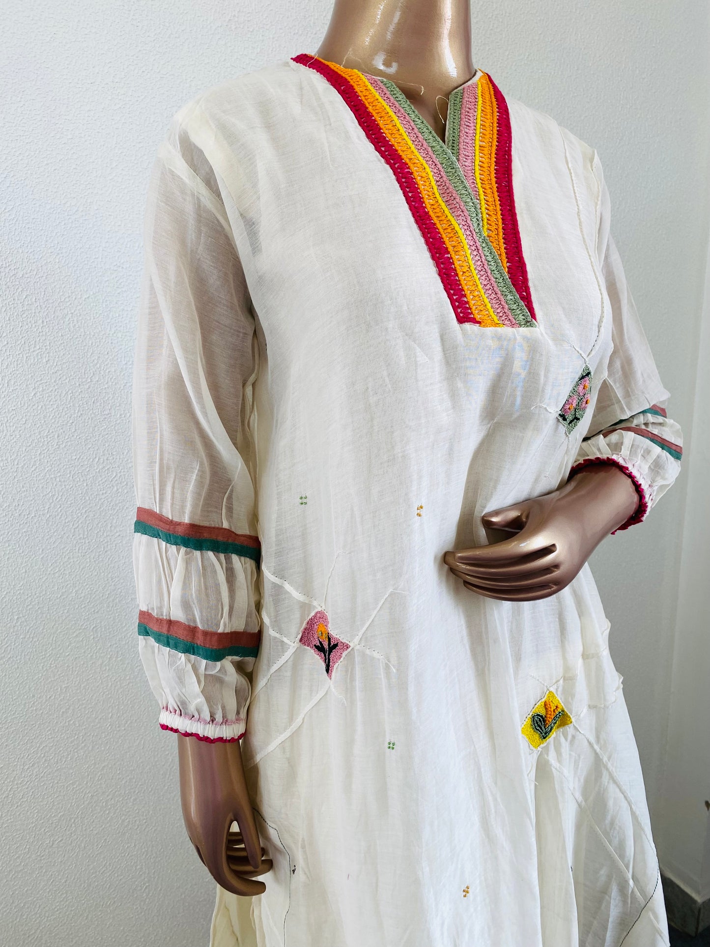 Embroidered Mul Chanderi Suit Set