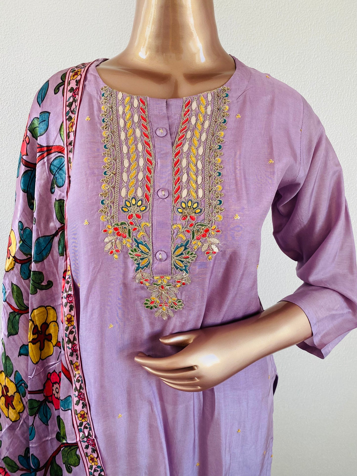 Zari Embroidered Suit with Lagdi Patta Gajji Silk Dupatta