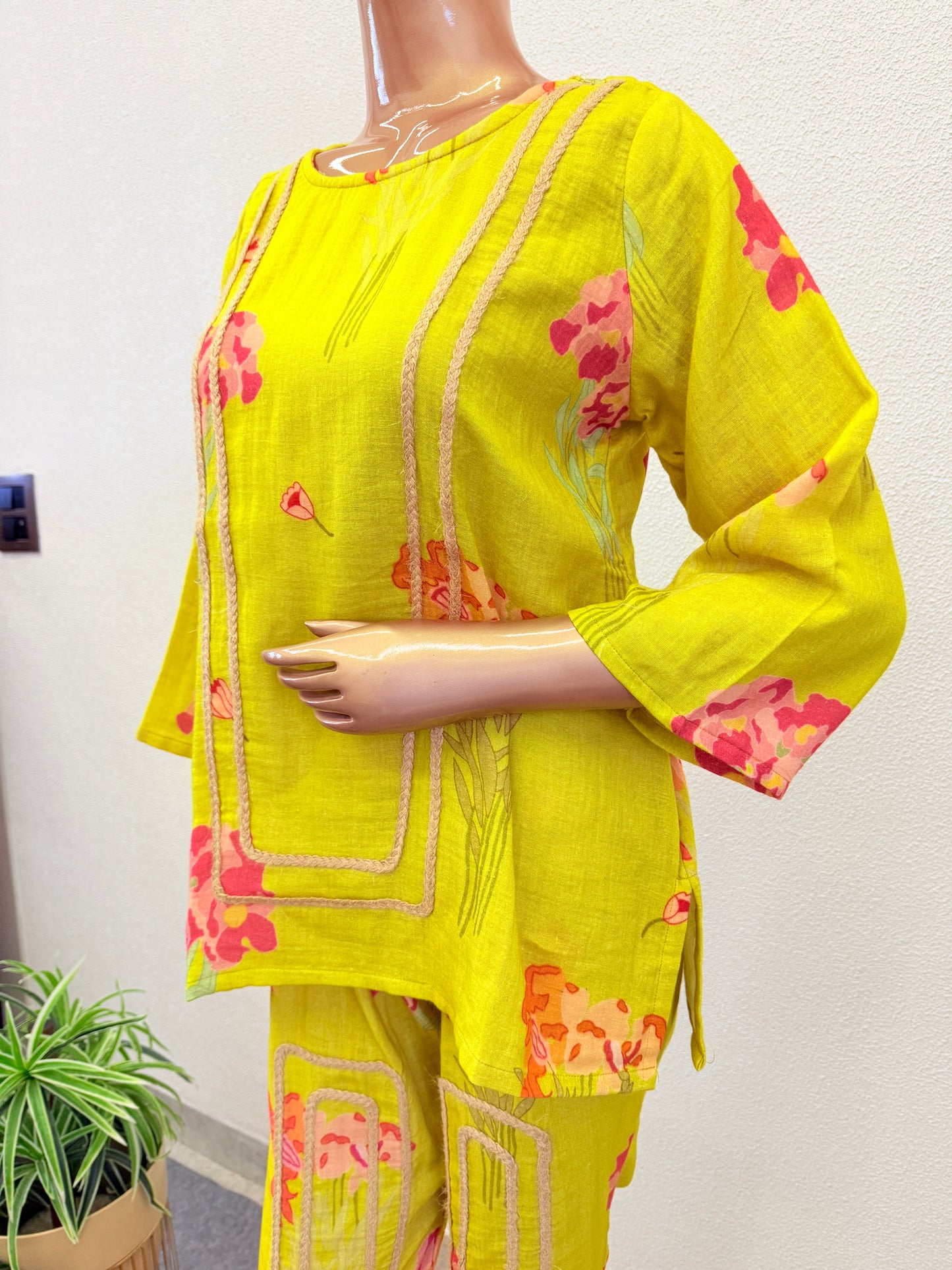 Pure linen Floral Coords with jute detail