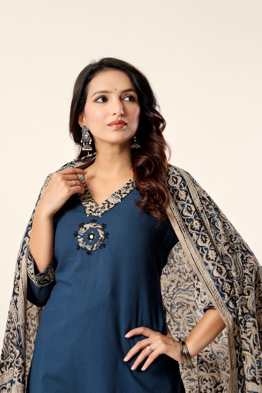 Cotton Kalamkari Suit Set with V Neck line