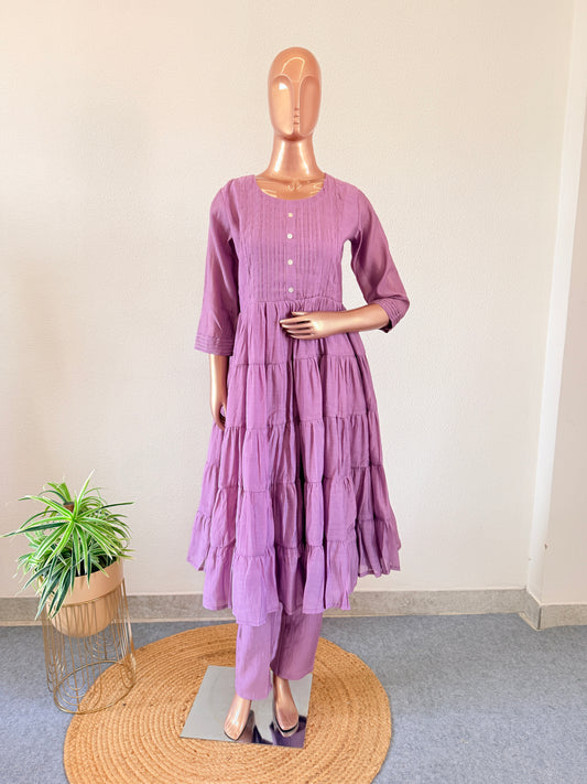 Surat Mul Chanderi Tiered Patter Kurta Pant Set