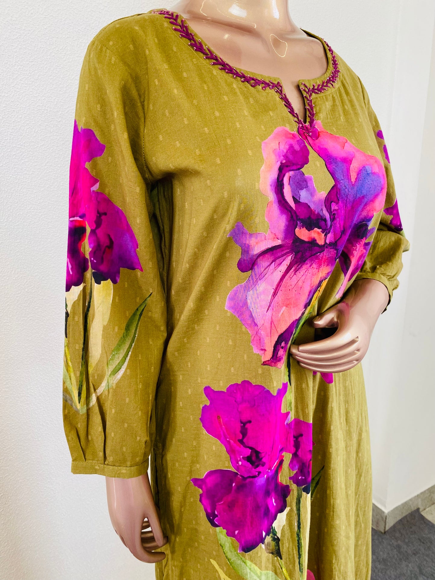 Abstract Floral Placement Print Lawn Cotton Suit Set - Green
