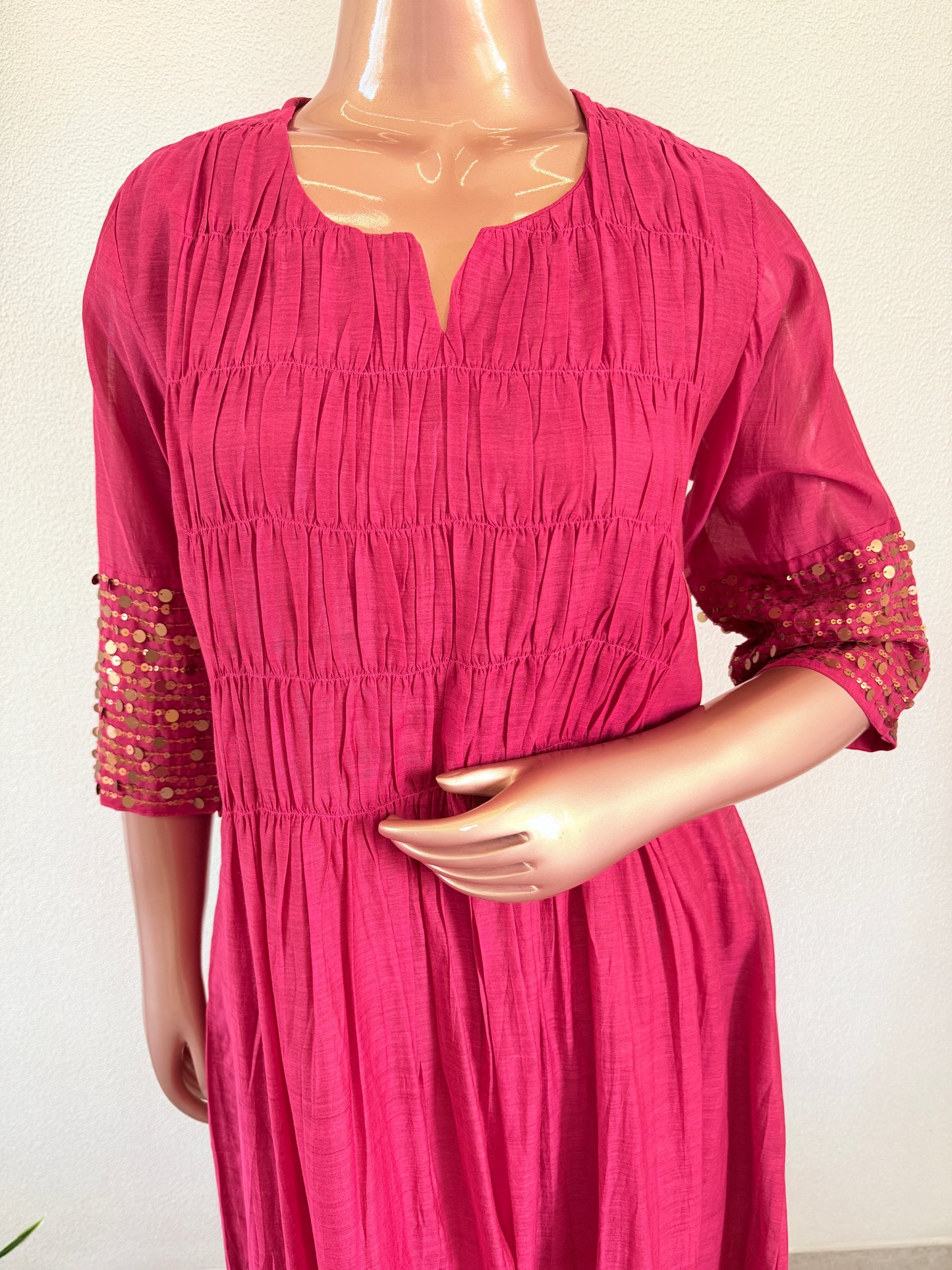 Mul chanderi Suit Set with Sequin Work