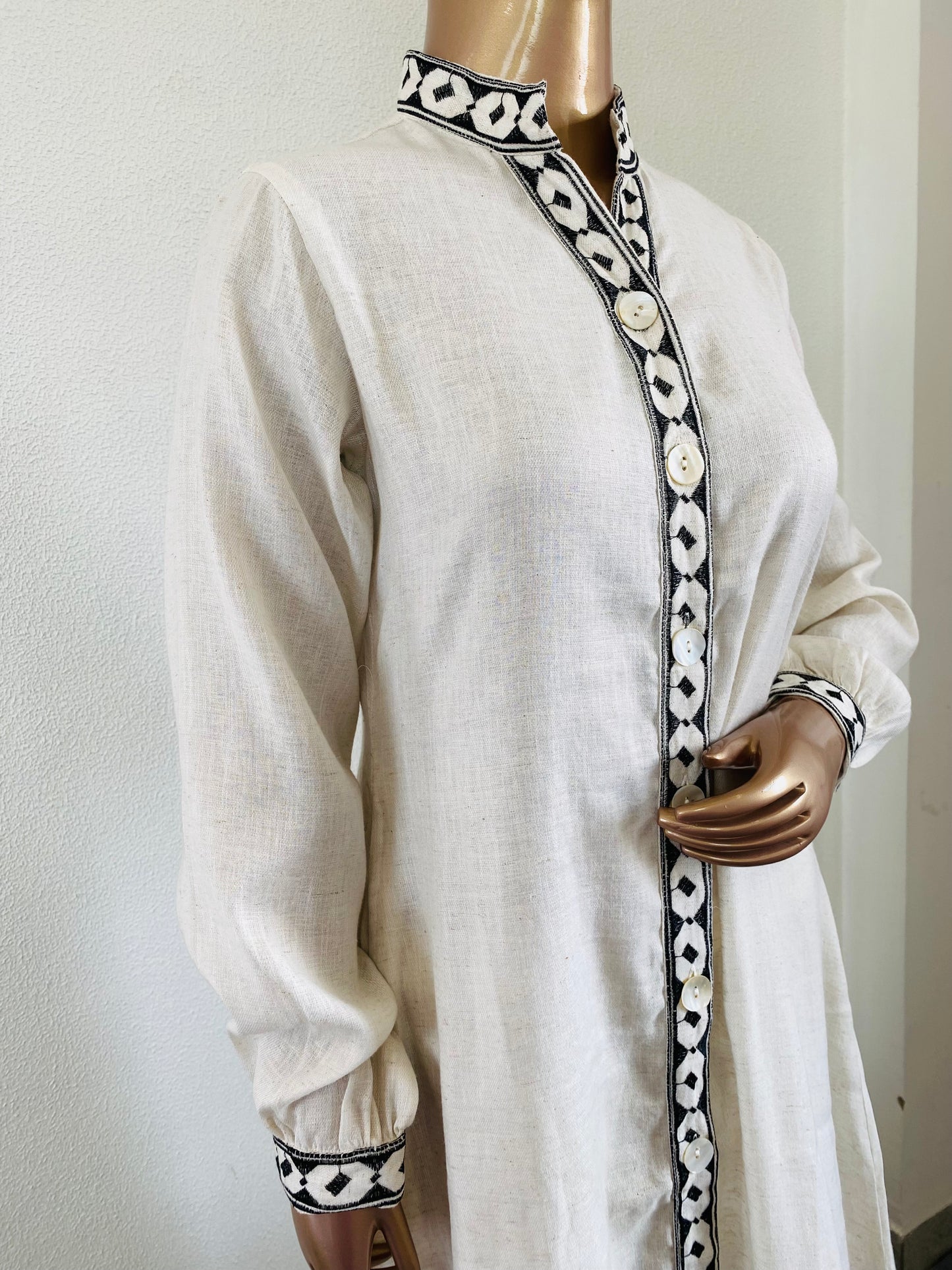Embroidered Jute Cotton A-line Kurta Pant Set