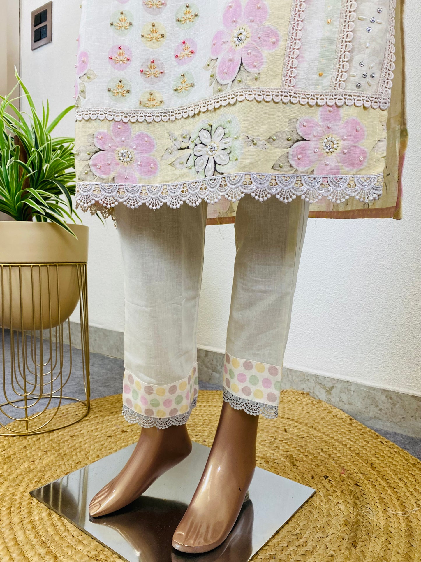 Pure Linen Digitally Printed Suit Set with Pearl Work