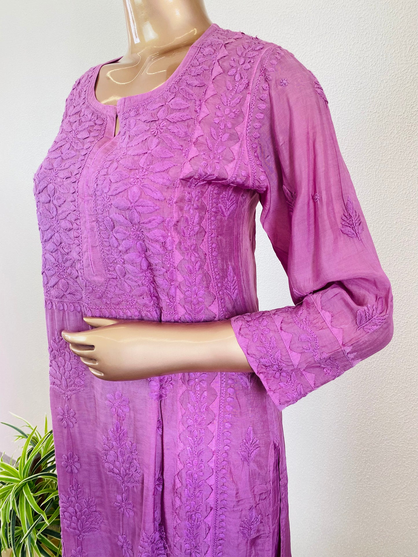 Muslin Ombre Chikankari Kurta Pant Set- Lavender