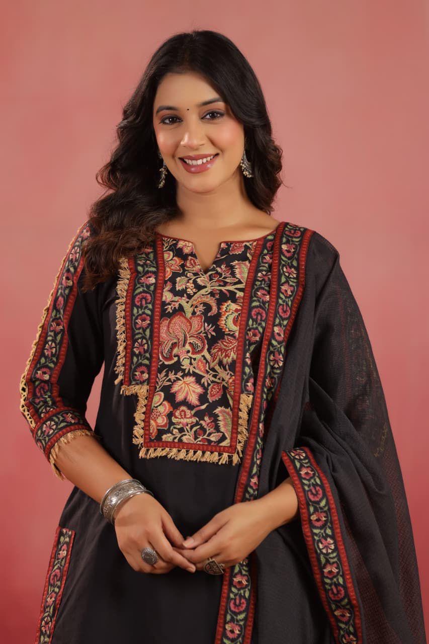 Cotton Short Kurta with Farsi Salwar and Dupatta- Black