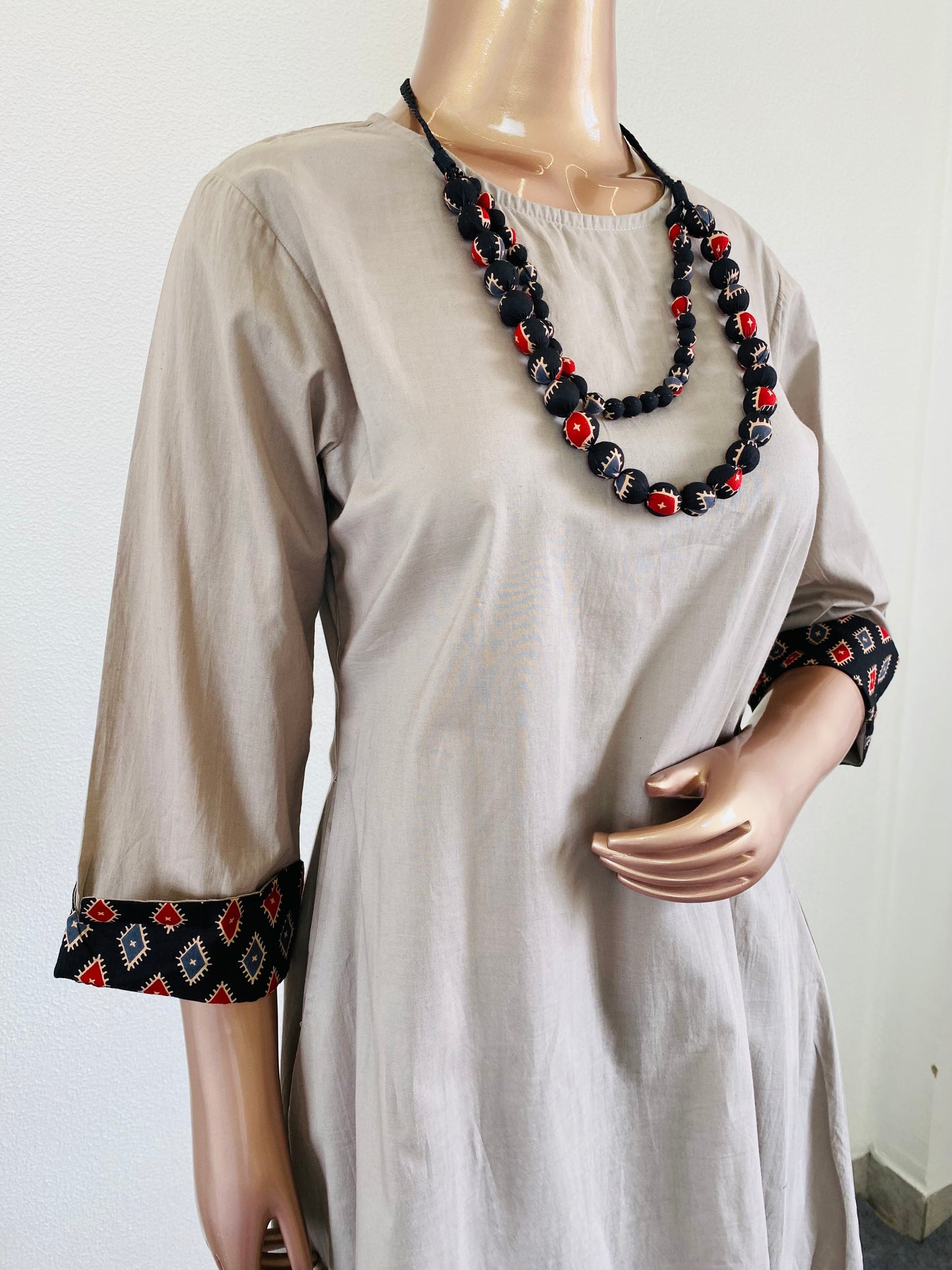A-line cotton Kurta Pant with Neck Jwellery