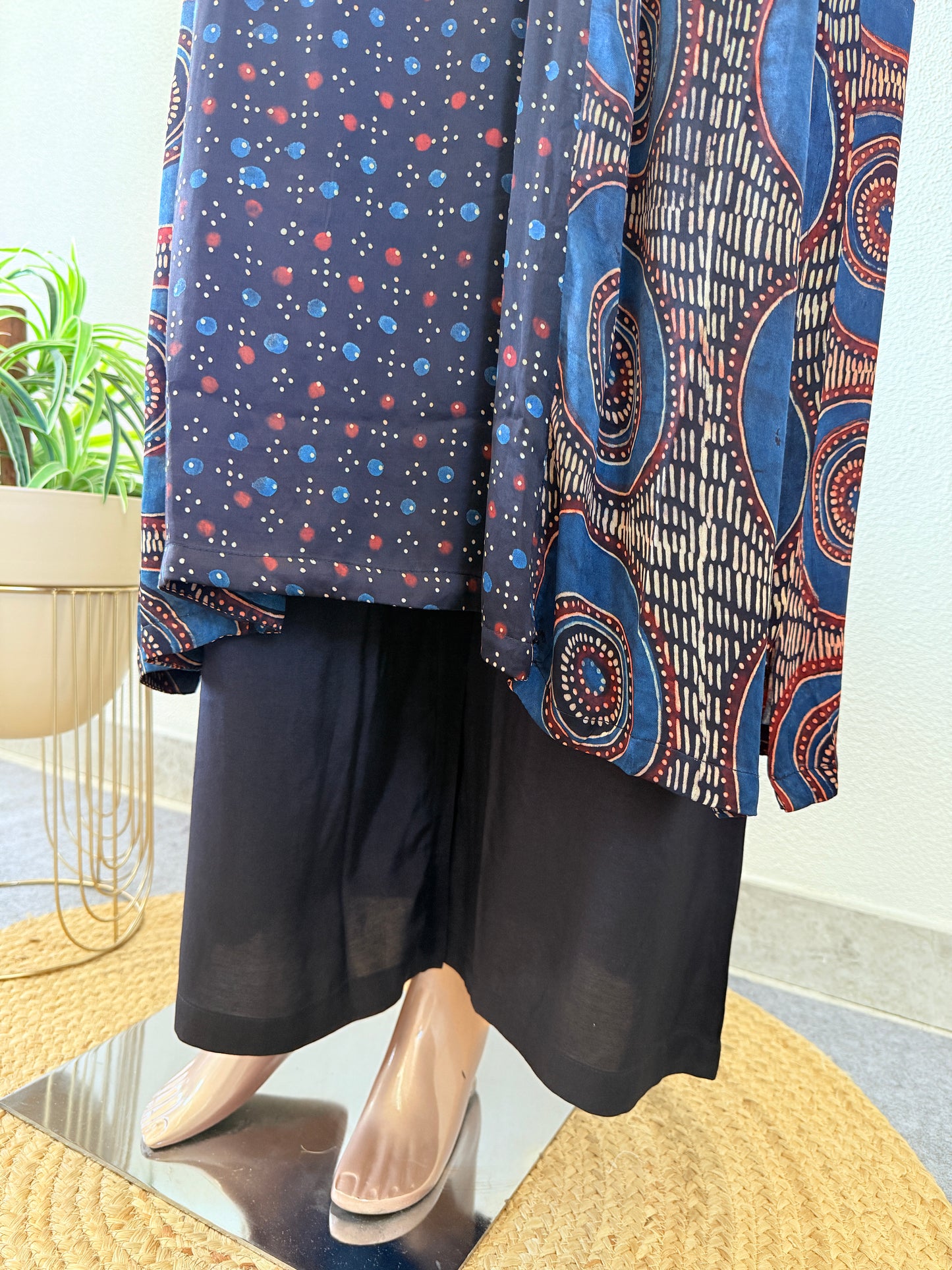 Ajrakh Print Gajji Silk Kurta Pant Set