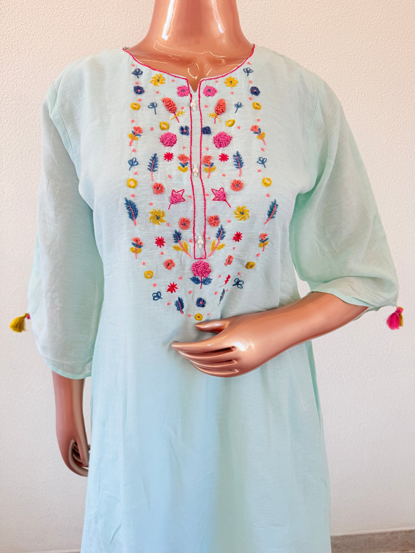 Mul chanderi Kurta Pant Set with Hand Work