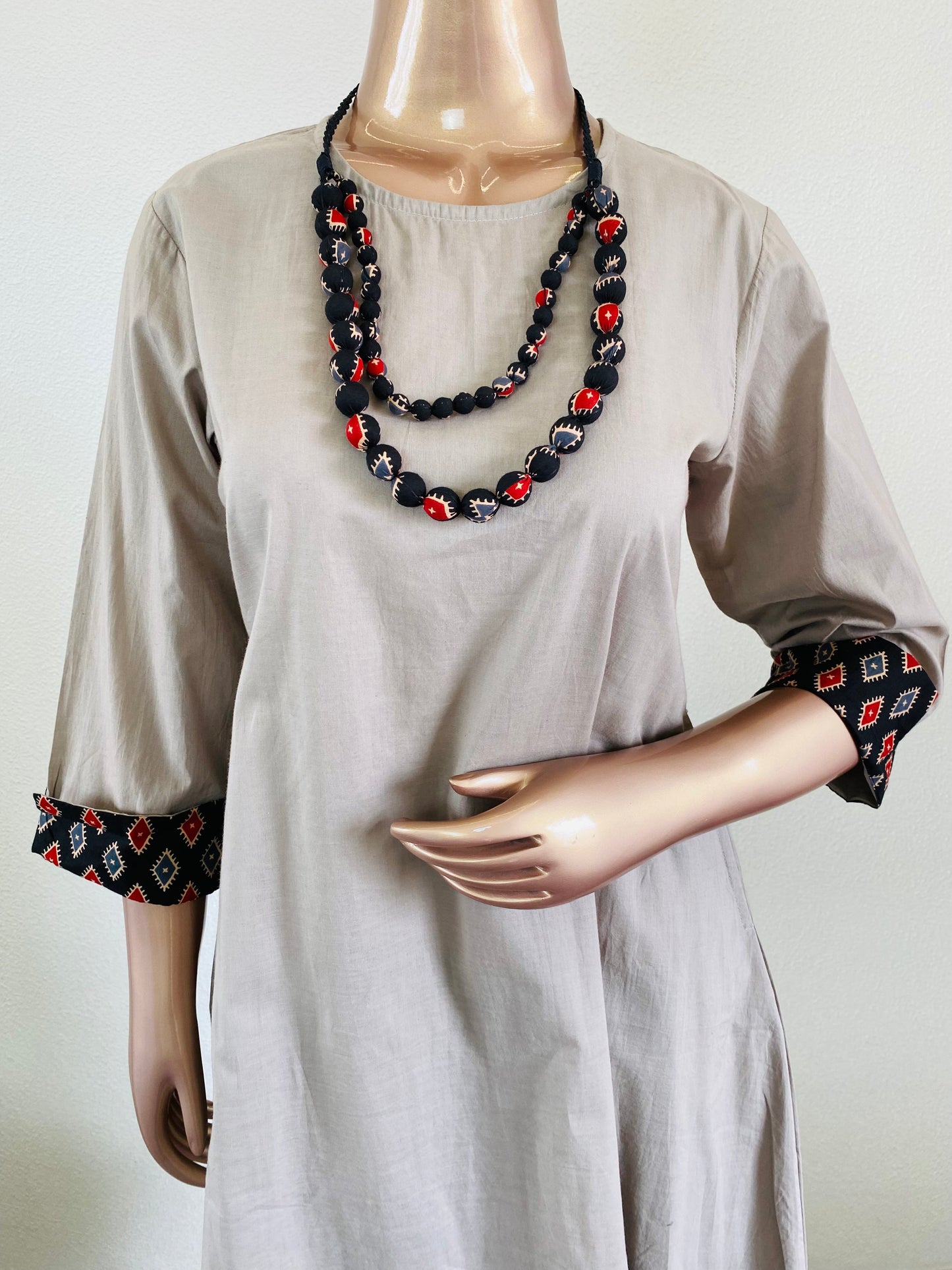 A-line cotton Kurta Pant with Neck Jwellery