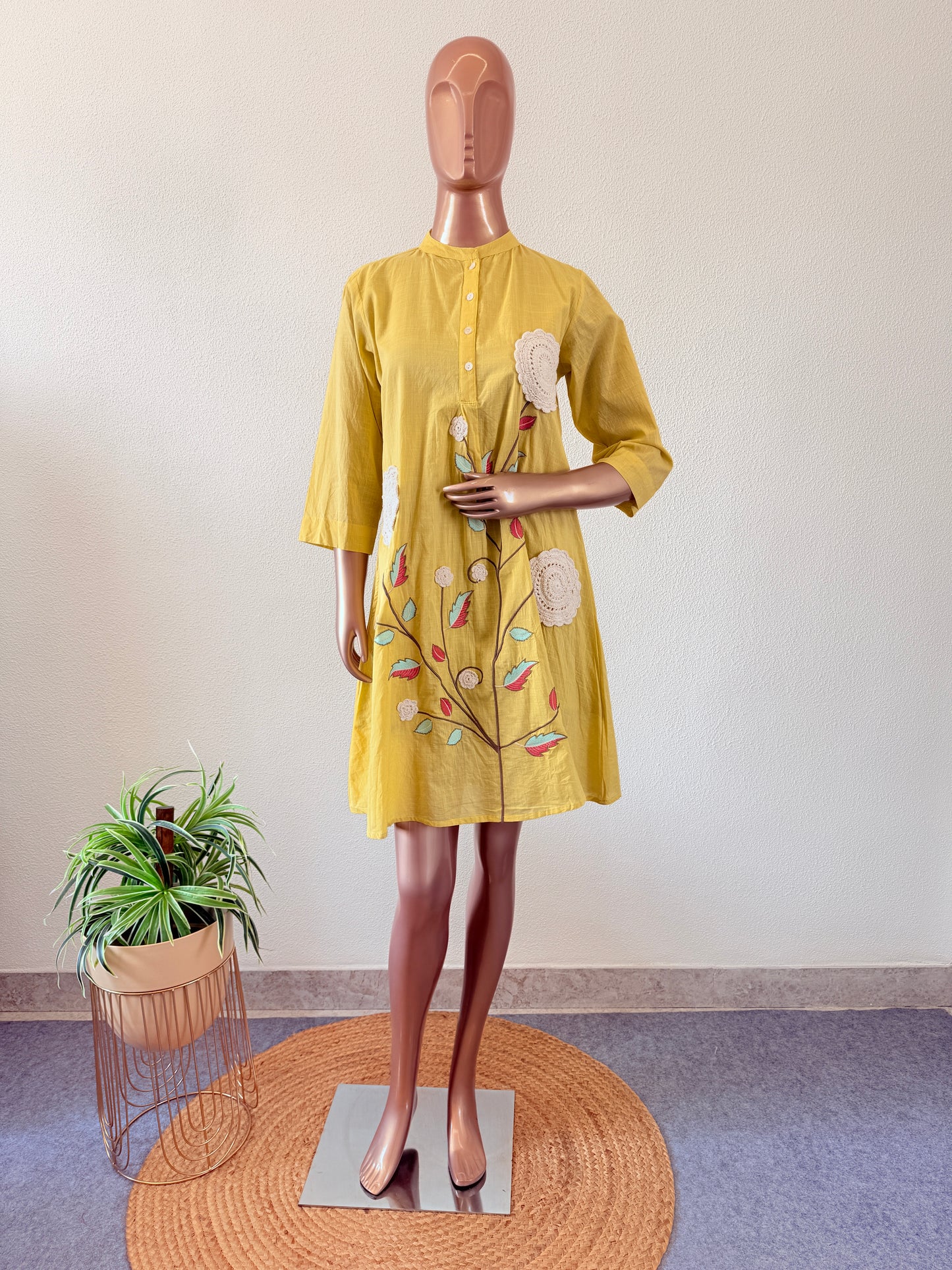 Cotton Tunics with Crocia Flower