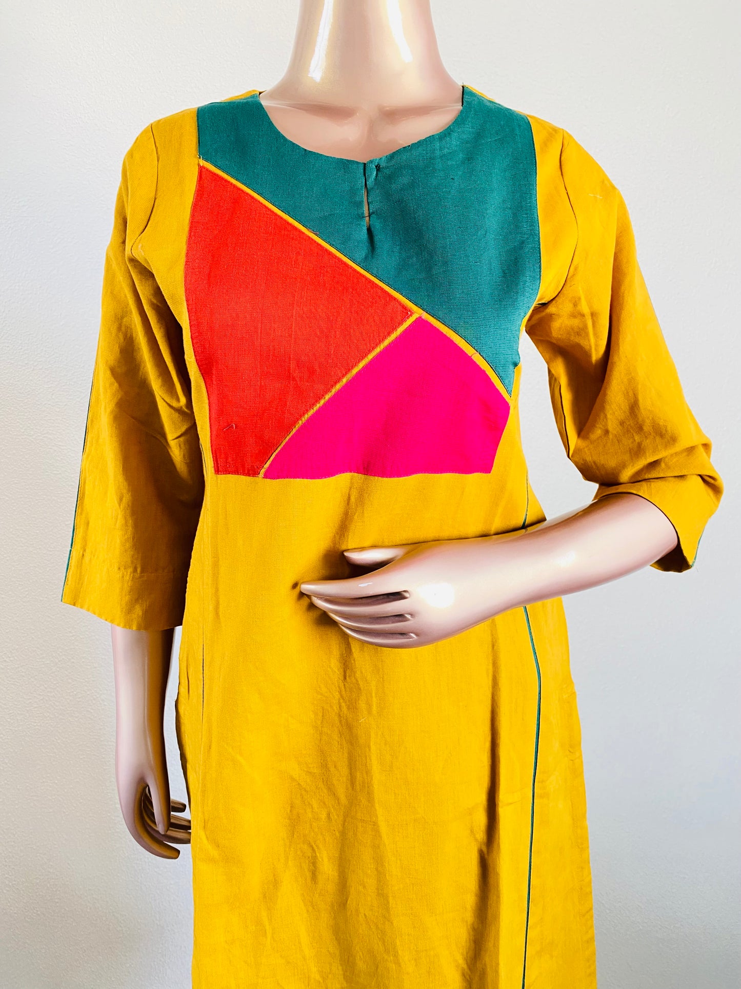 Premium Cotton Linen Kurta Pant Set in Color Block