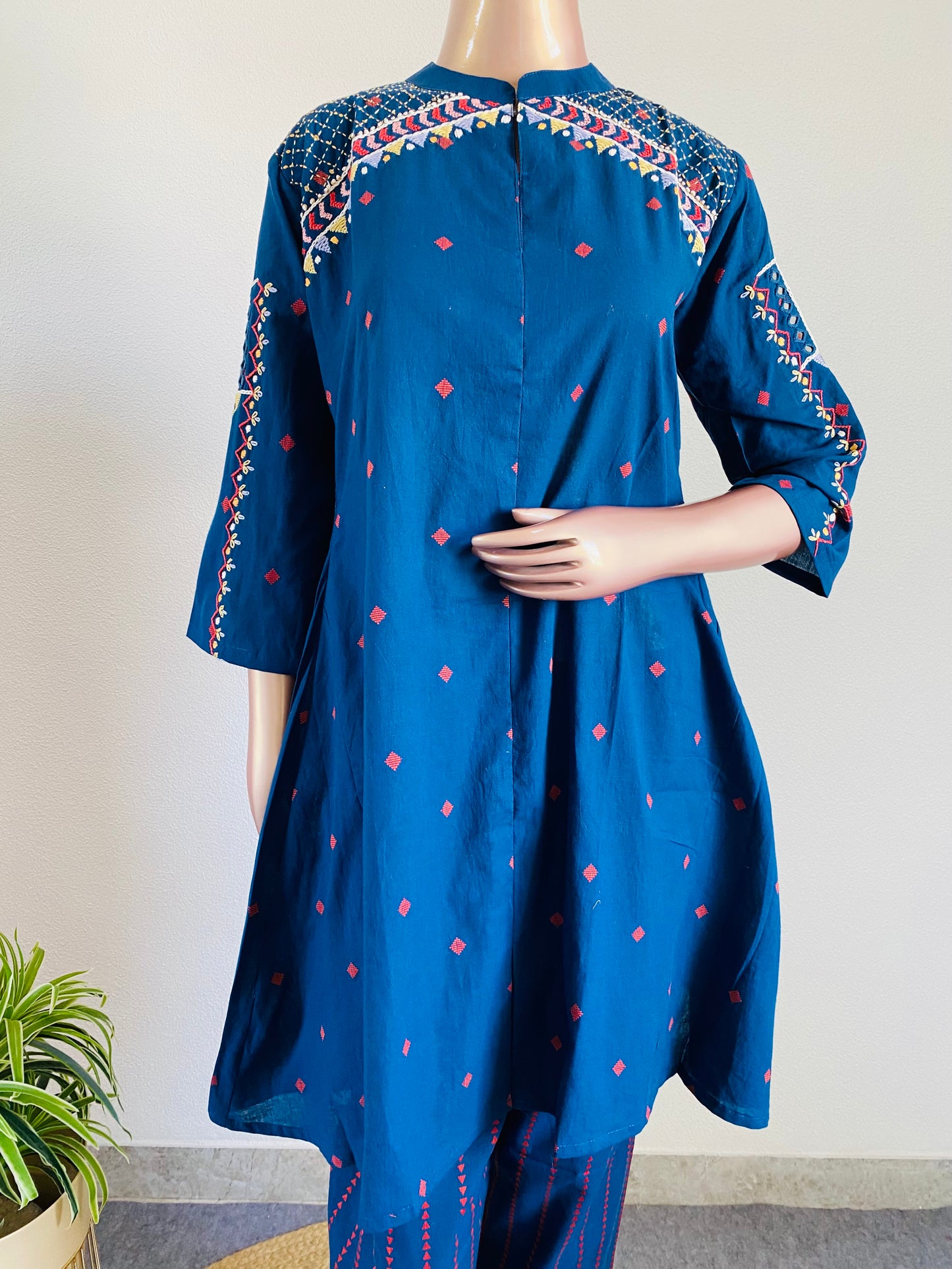 Handloom Jamdani Coords with Hand Work