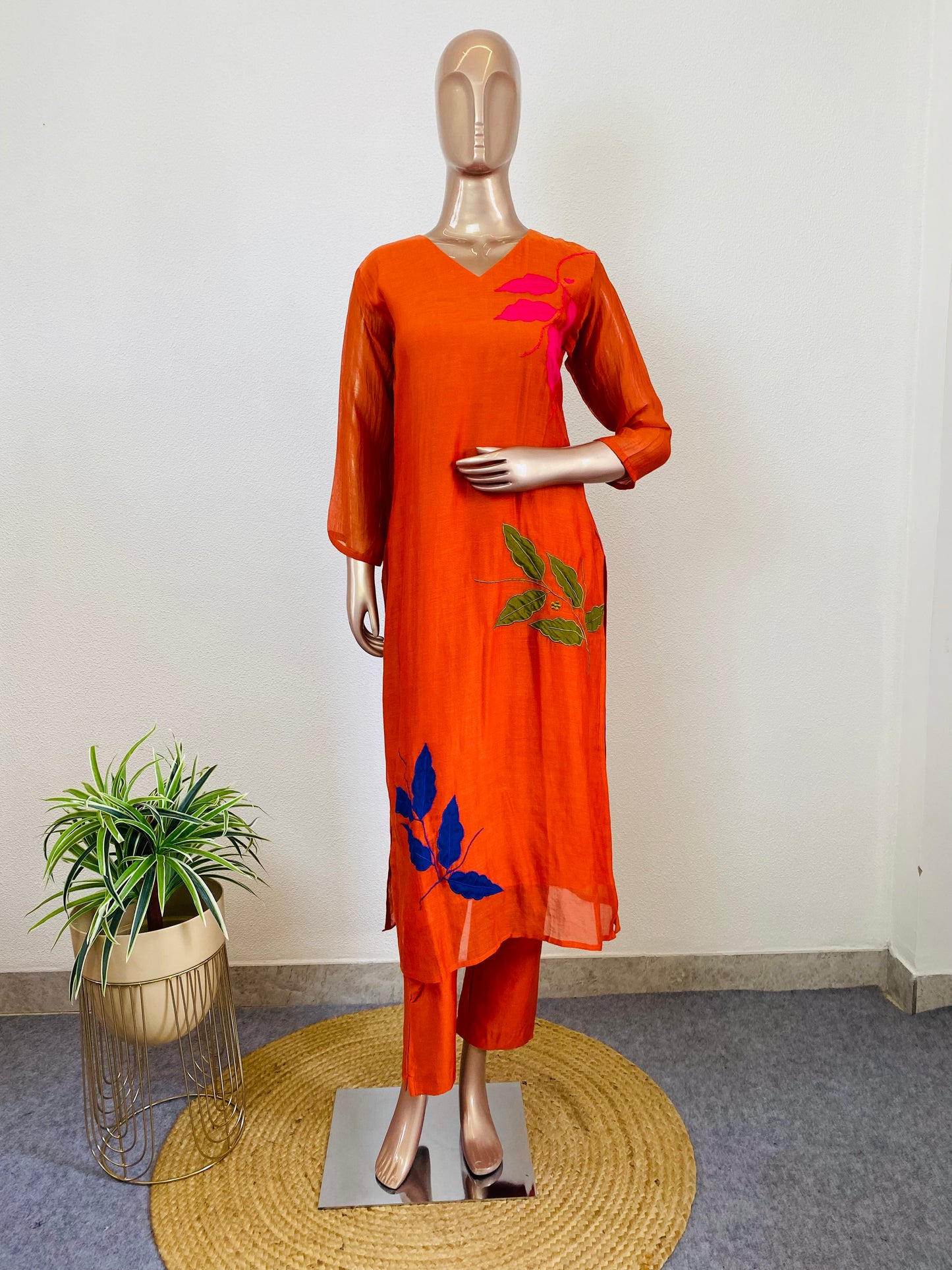 Mul Chanderi Suit Set with Appliqué Work
