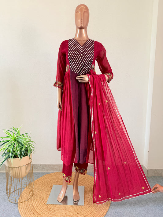 Mul Chanderi Dual Tone Suit Set