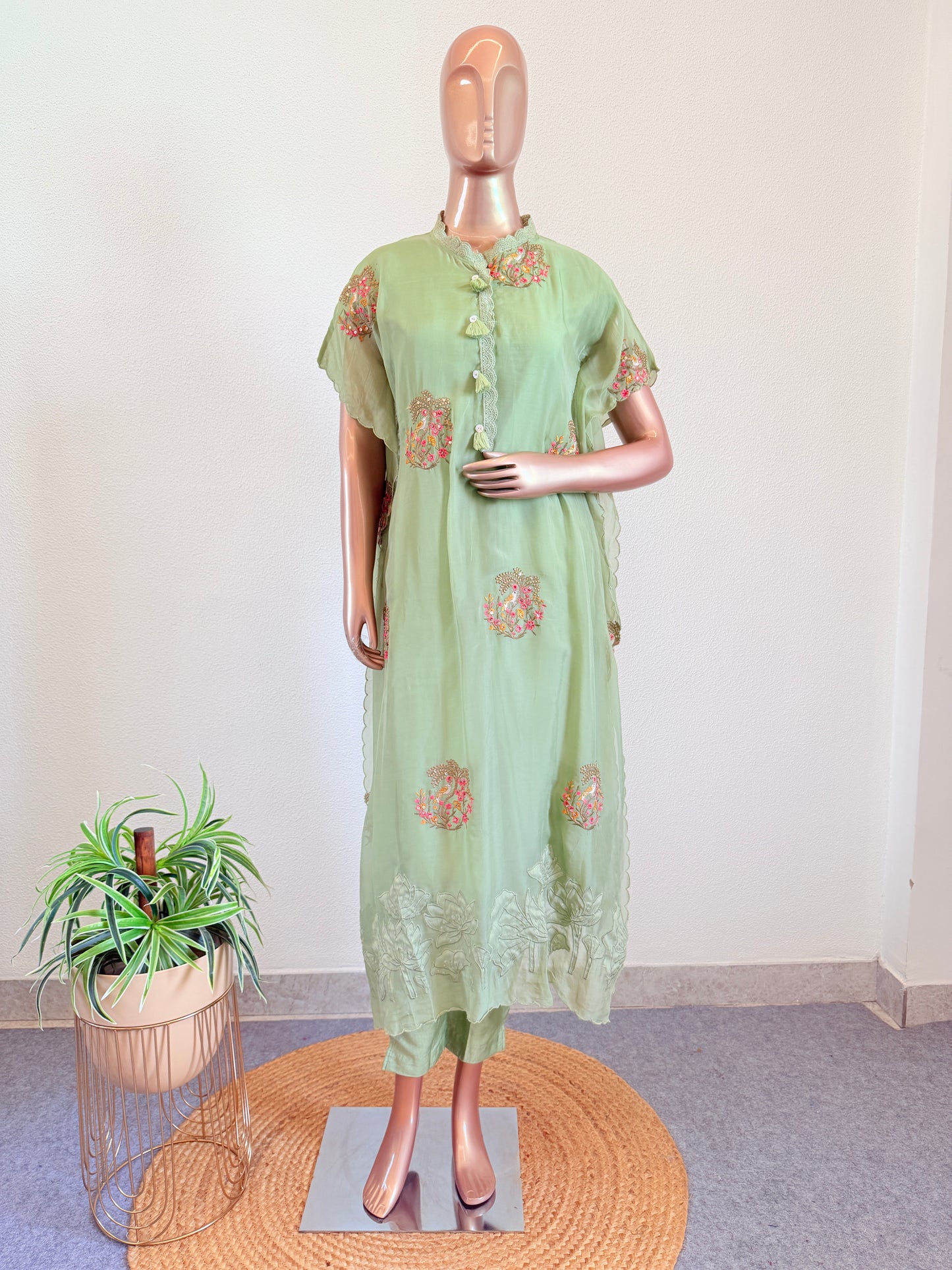 Embroidered Organza Kaftan Set