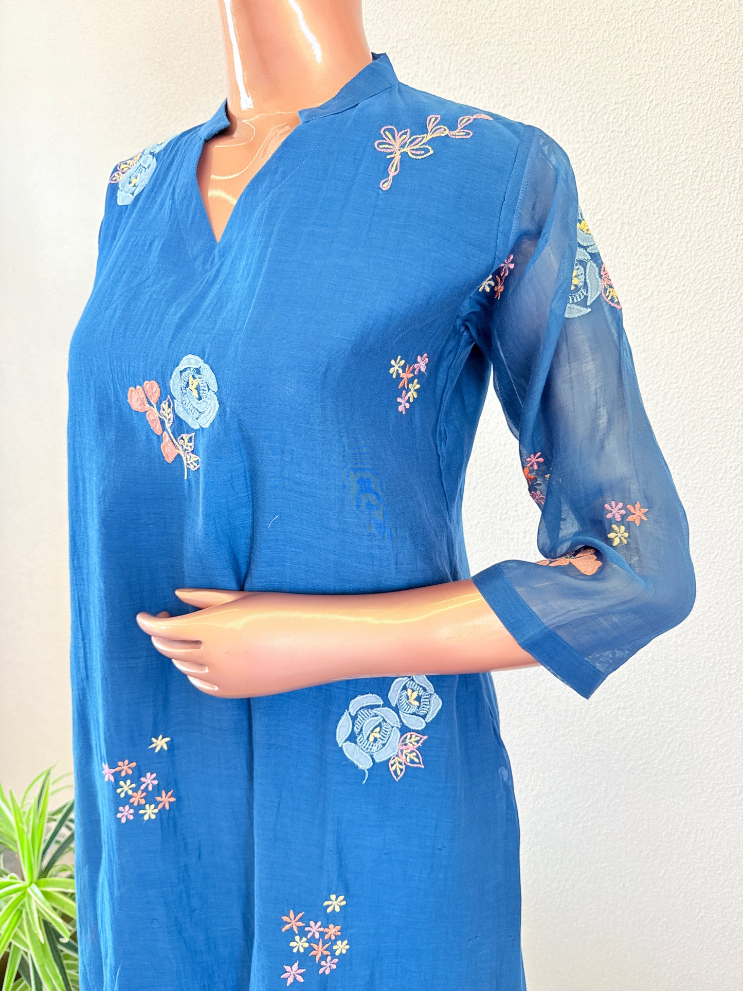 Applique work Mul Chanderi Suit with Silk Dupatta