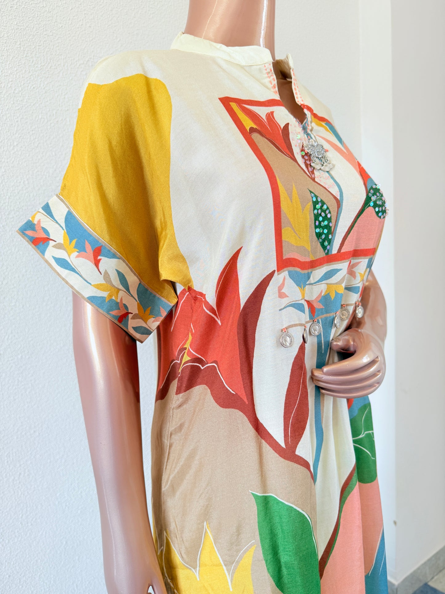 Abstract Print Muslin Kurta Pant Set