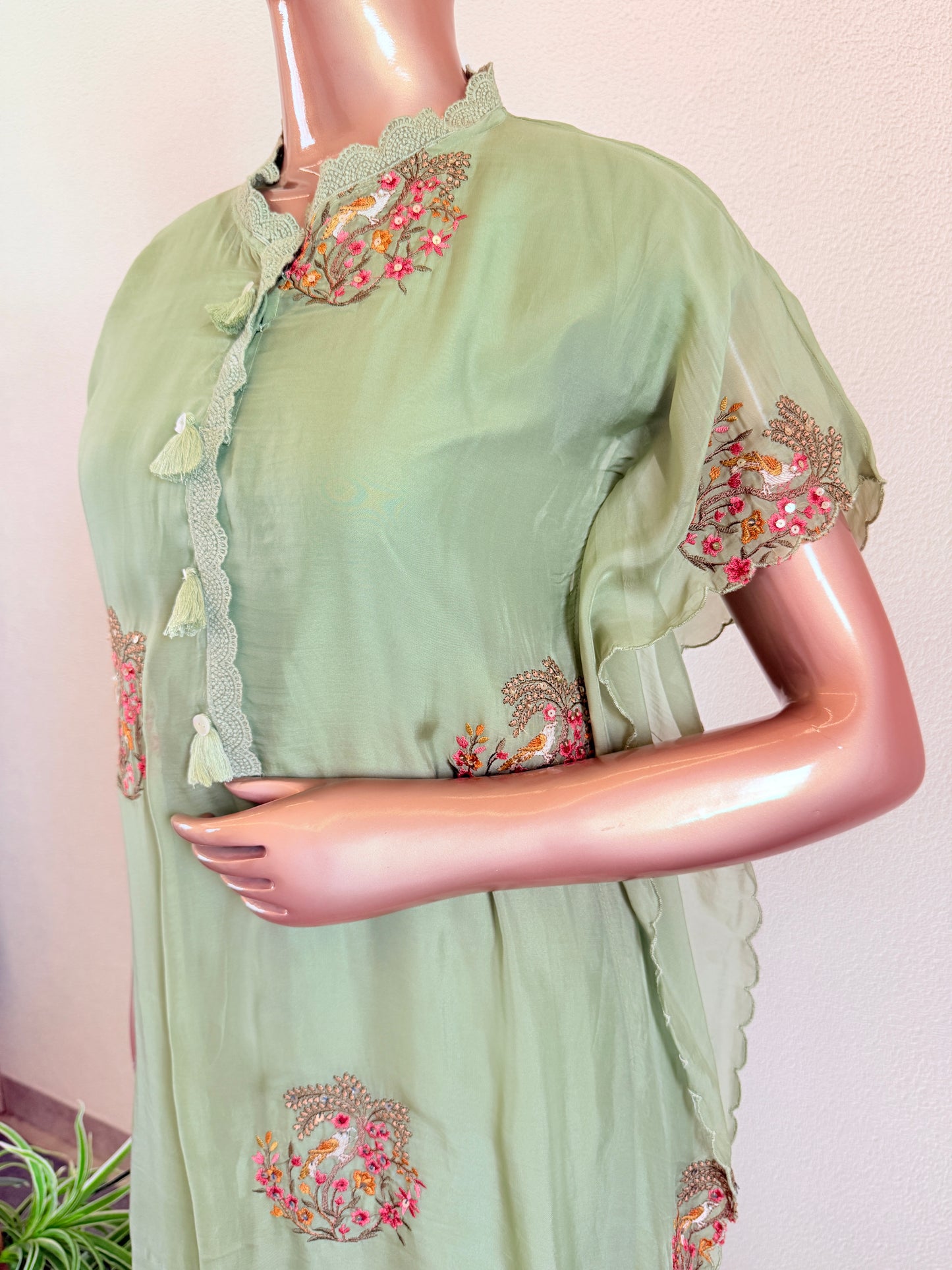 Embroidered Organza Kaftan Set