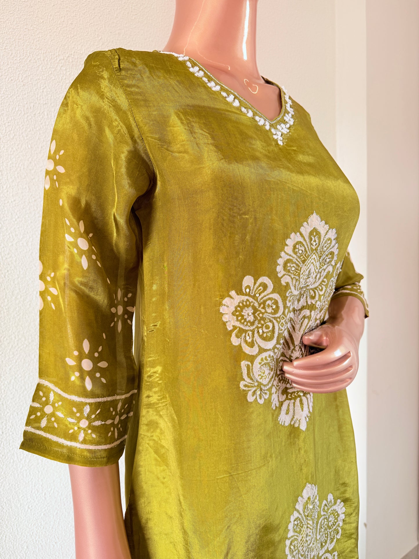 Digitally Printed Crepe Suit Set