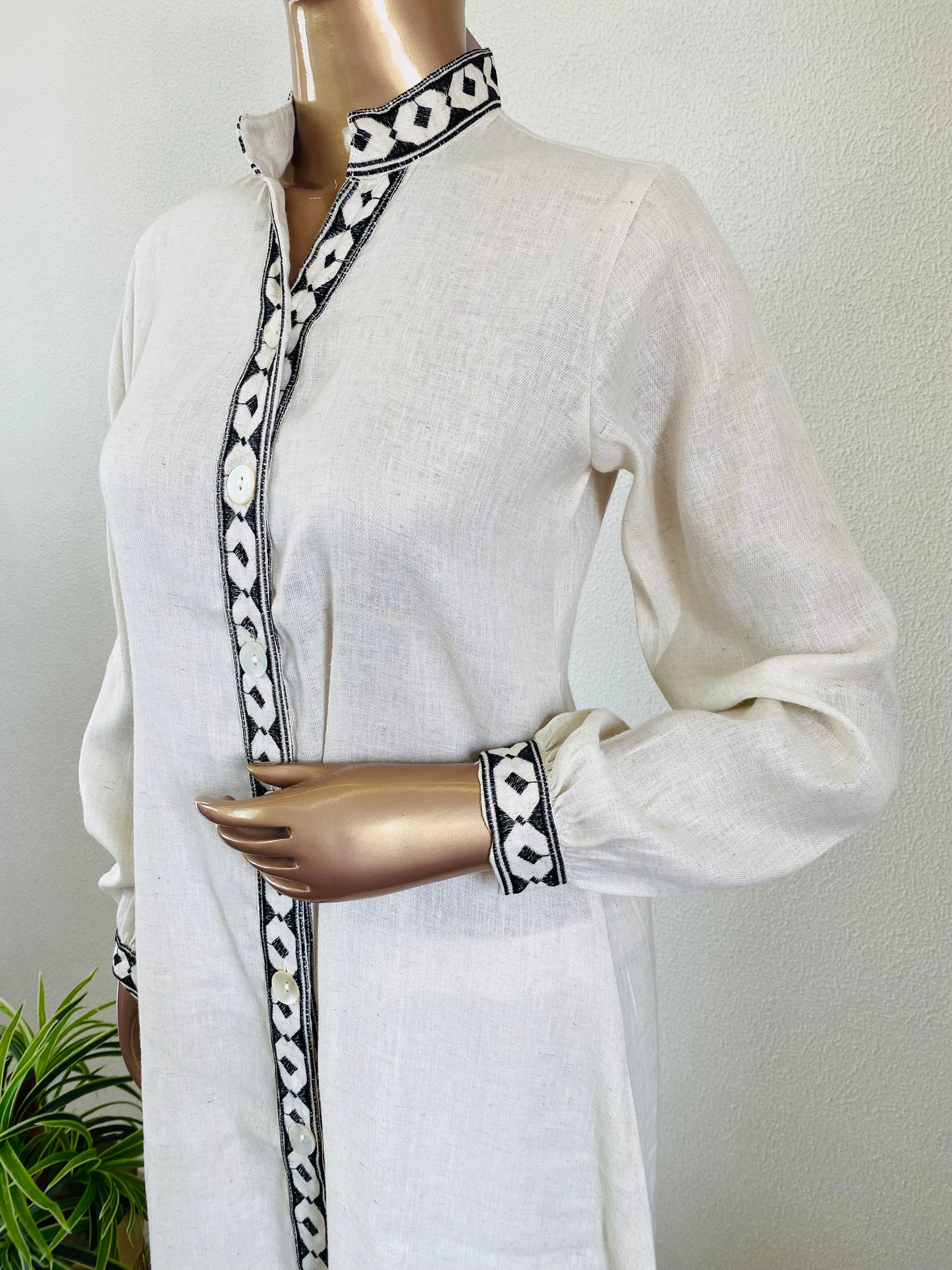 Embroidered Jute Cotton A-line Kurta Pant Set