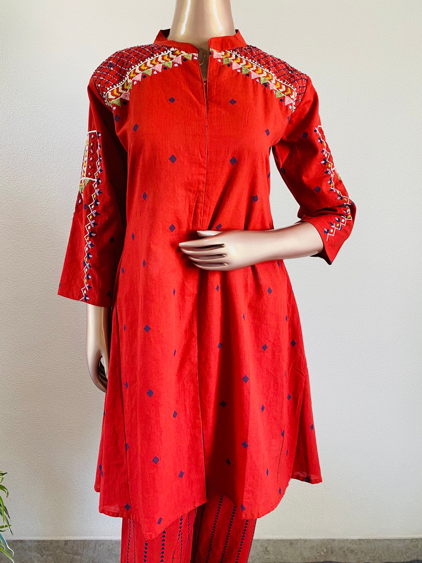 Handloom Jamdani Coords with Hand Work