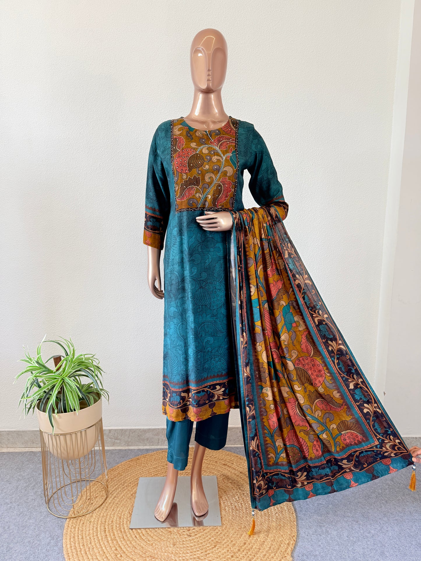 Kalamkari Print Soft Muslin Suit