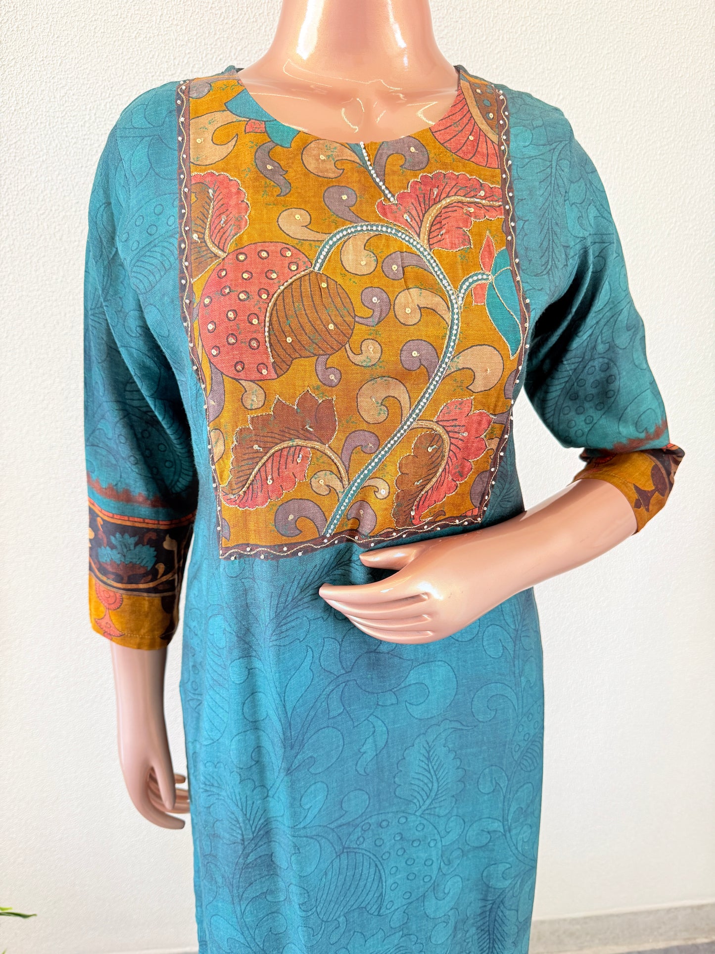 Kalamkari Print Soft Muslin Suit